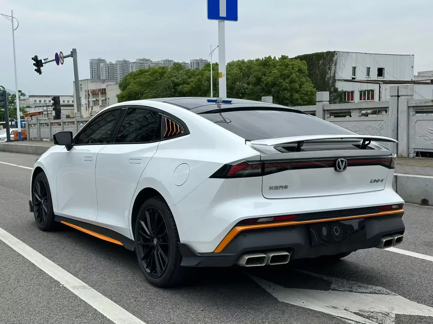 Changan UNI-V