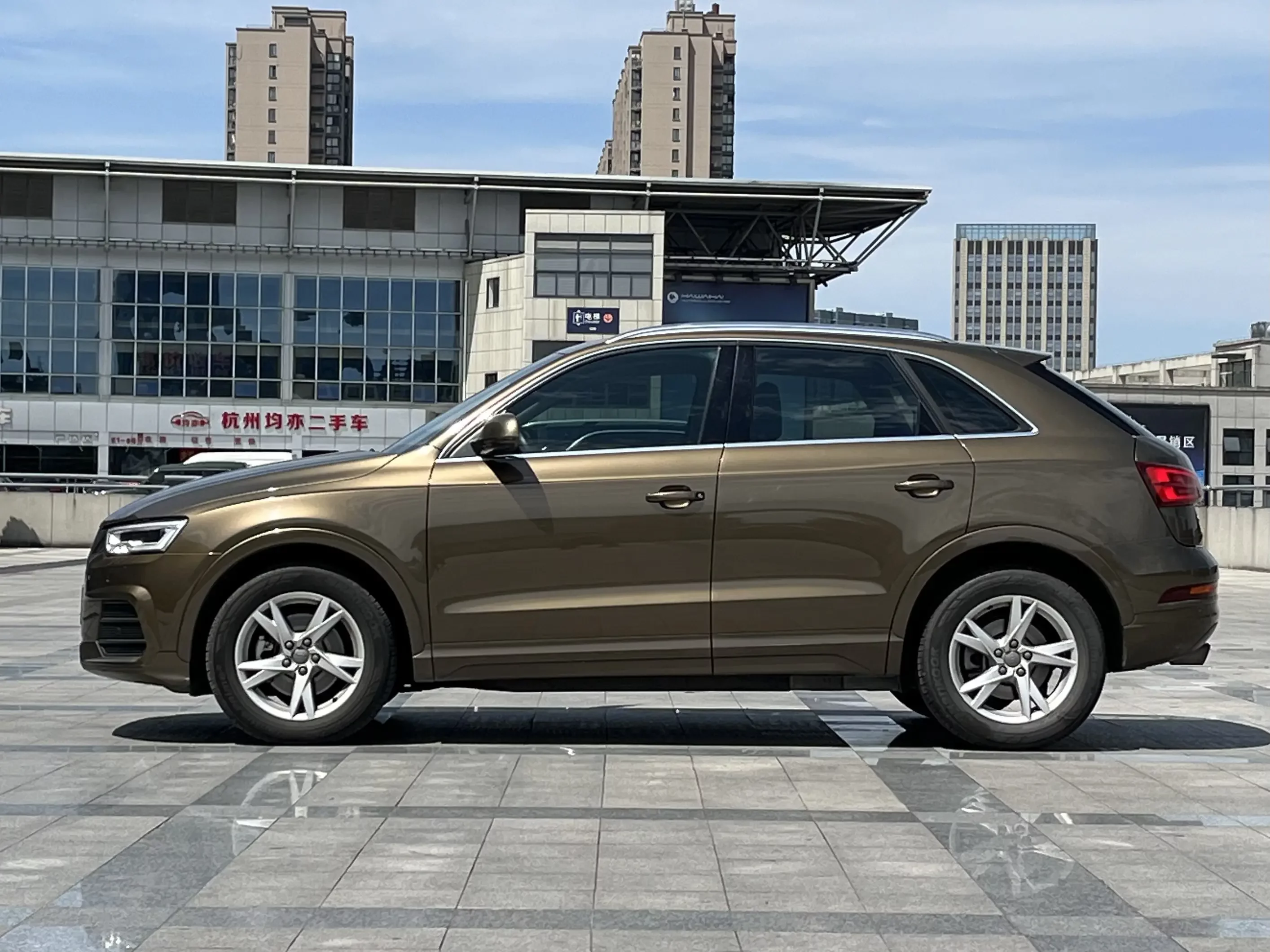 Audi Q3