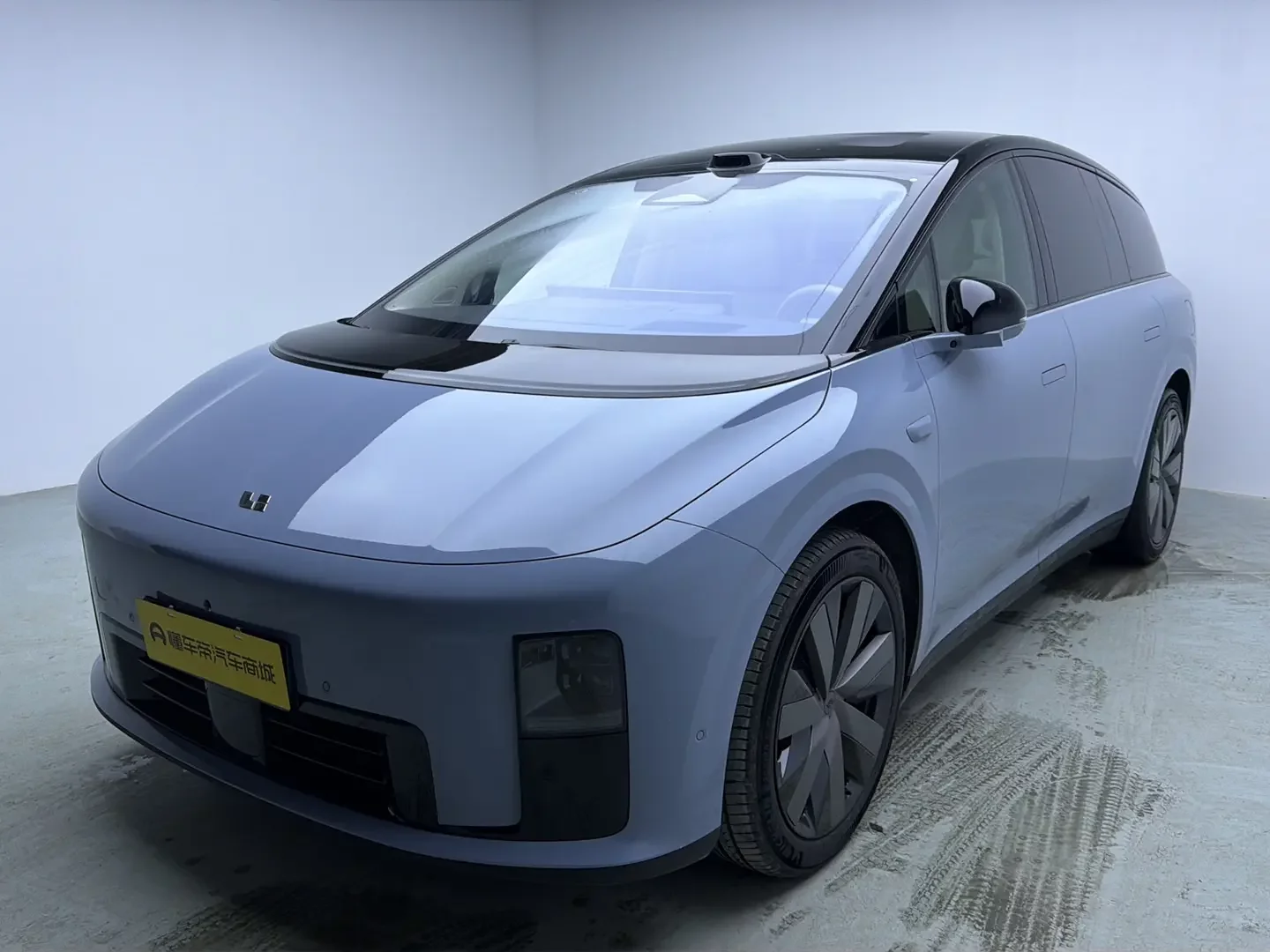 Li Ideal i8