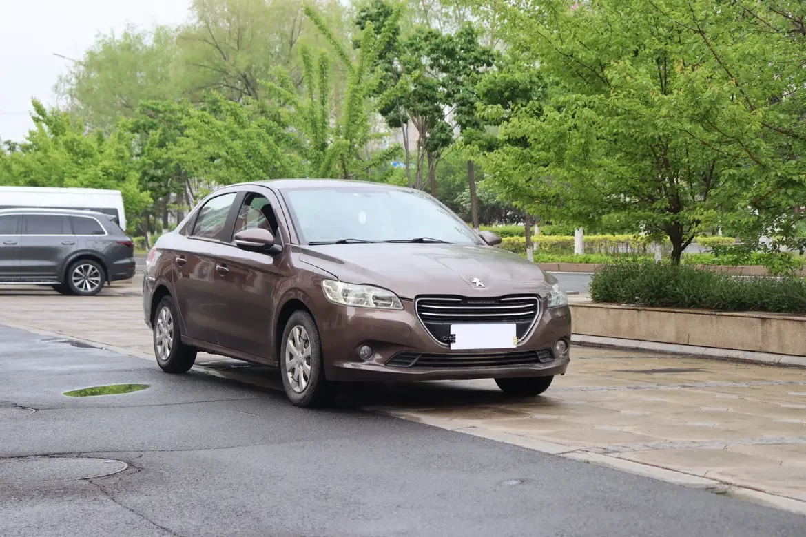Peugeot 301
