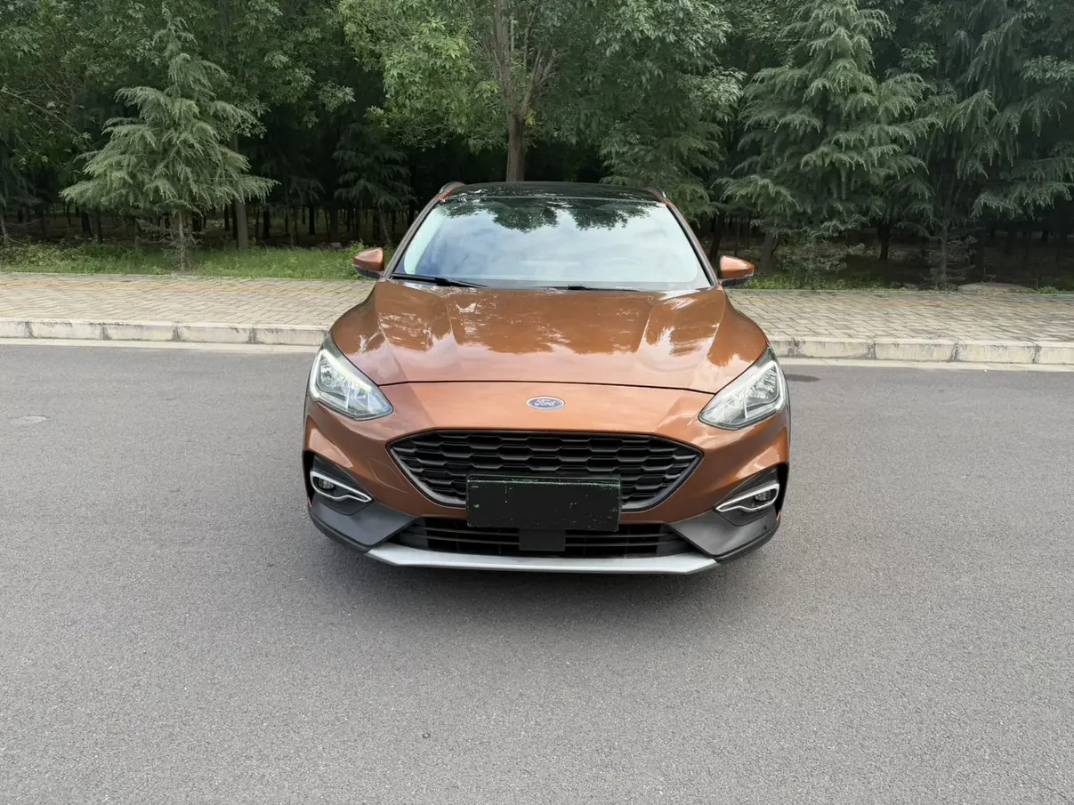 Ford Fox Active