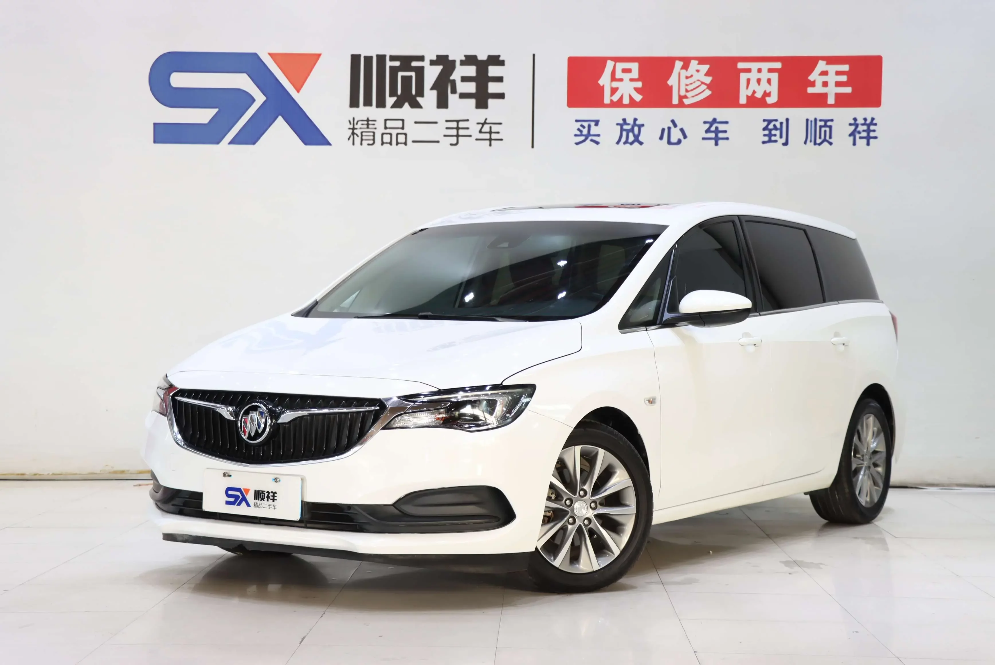 Buick GL6