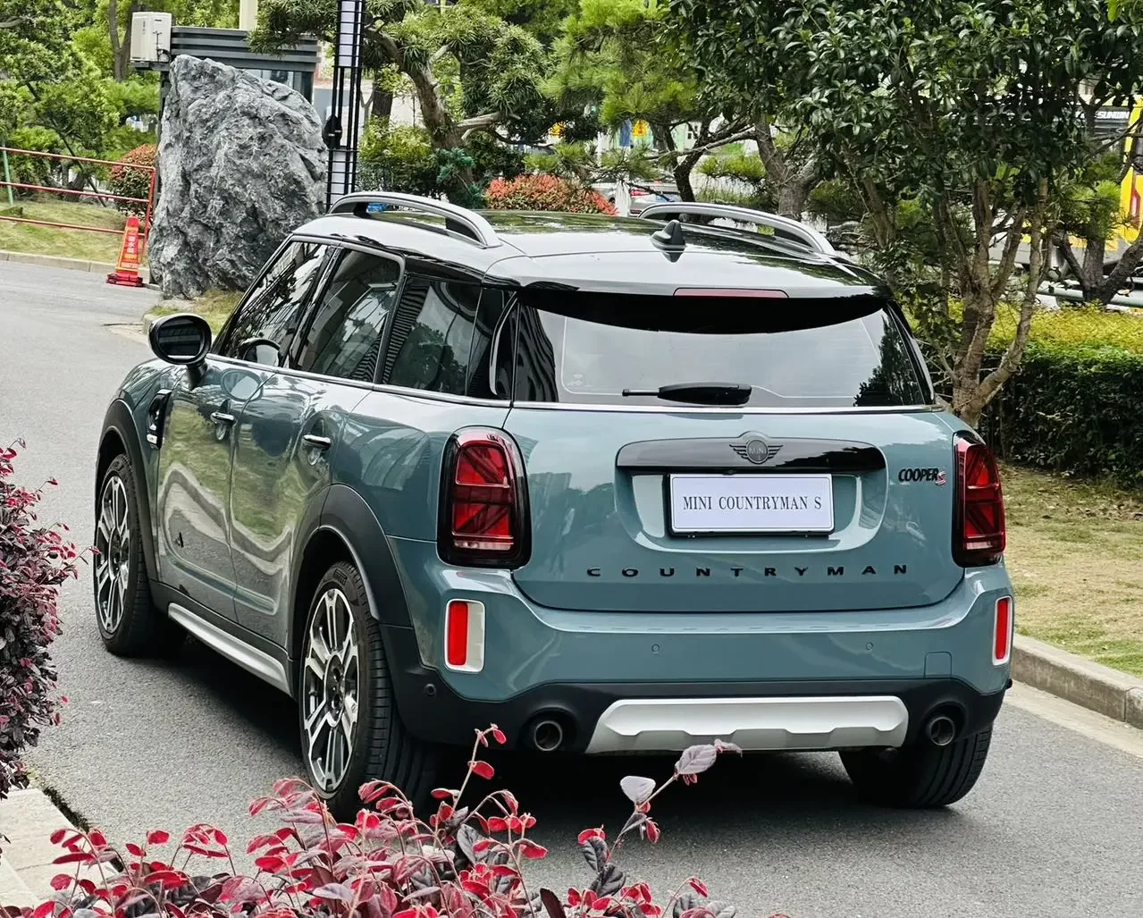 MINI COUNTRYMAN