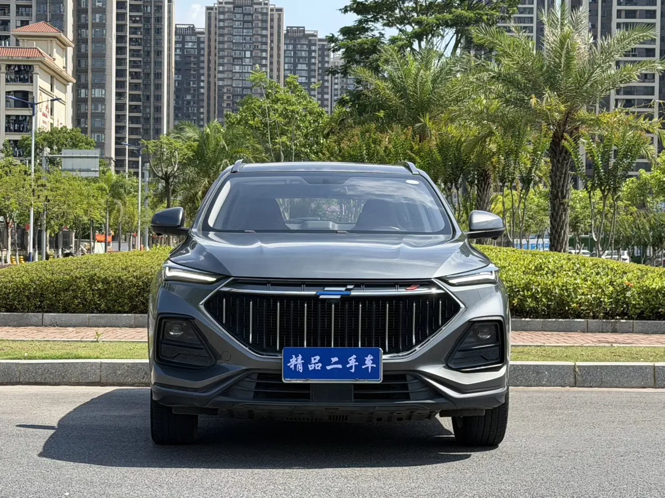 Oshan Changan Auchan X5