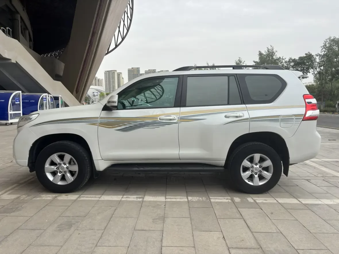 Toyota prado