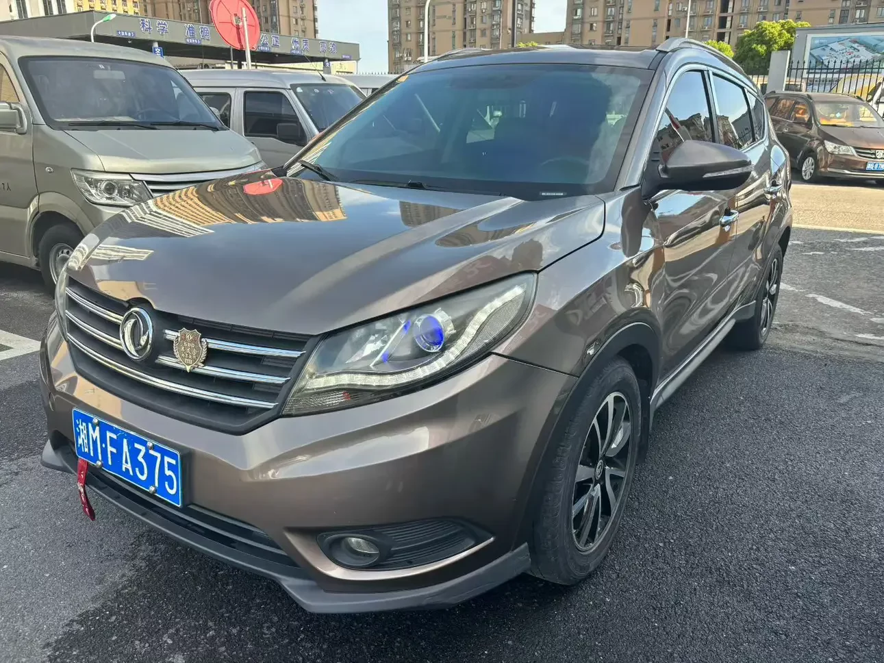 Dongfeng Fengon 580