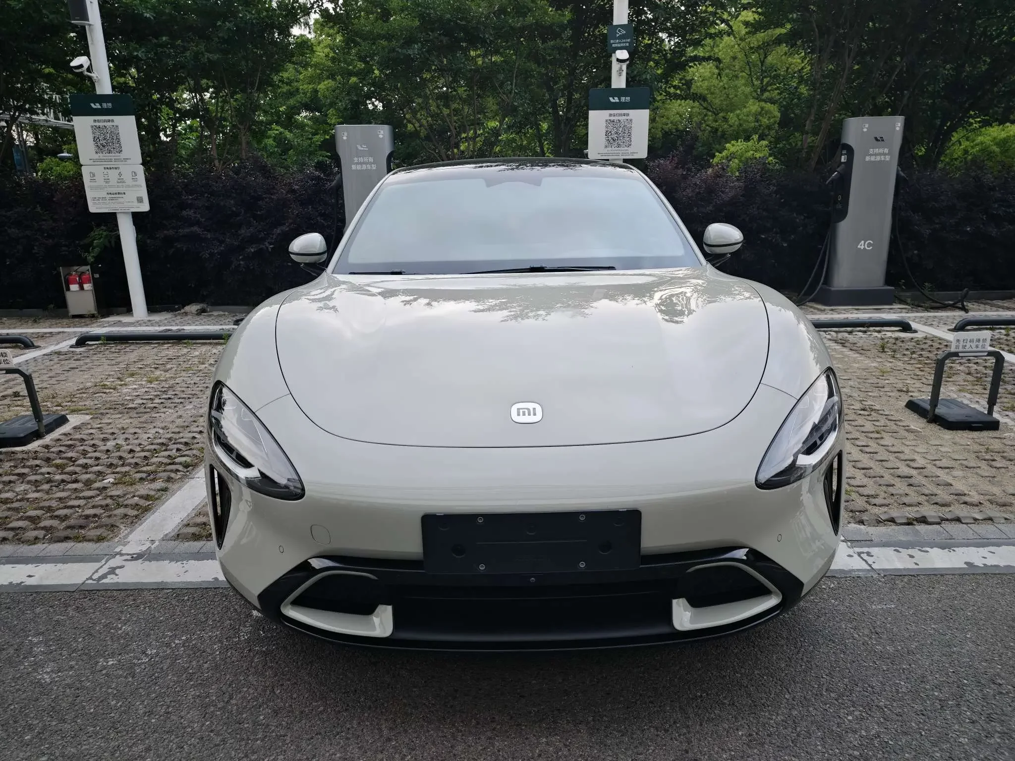 Xiaomi car Xiaomi SU7