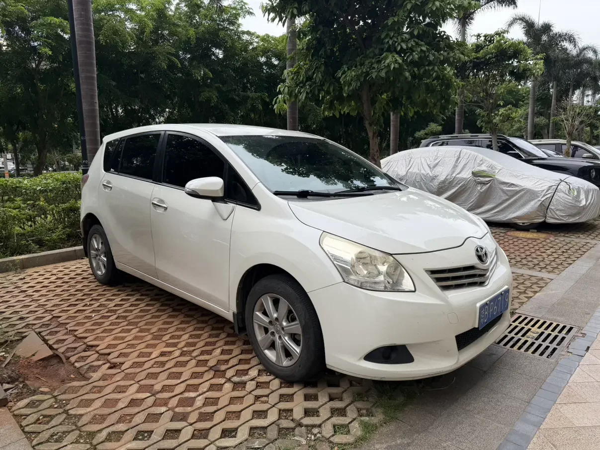 Toyota Verso / EZ