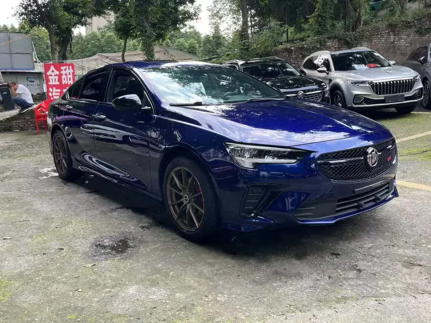 Buick Majesty