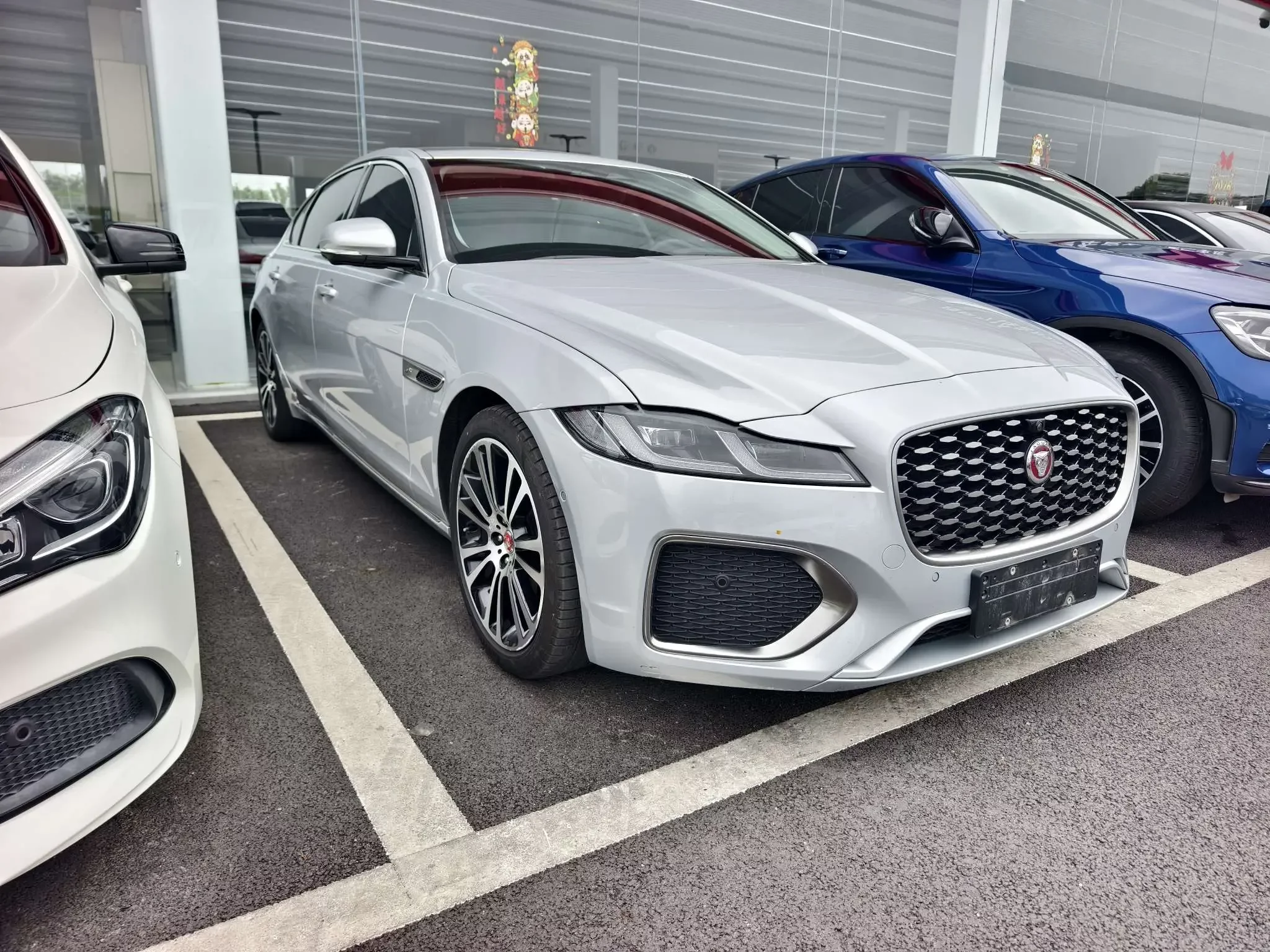 Jaguar XFL