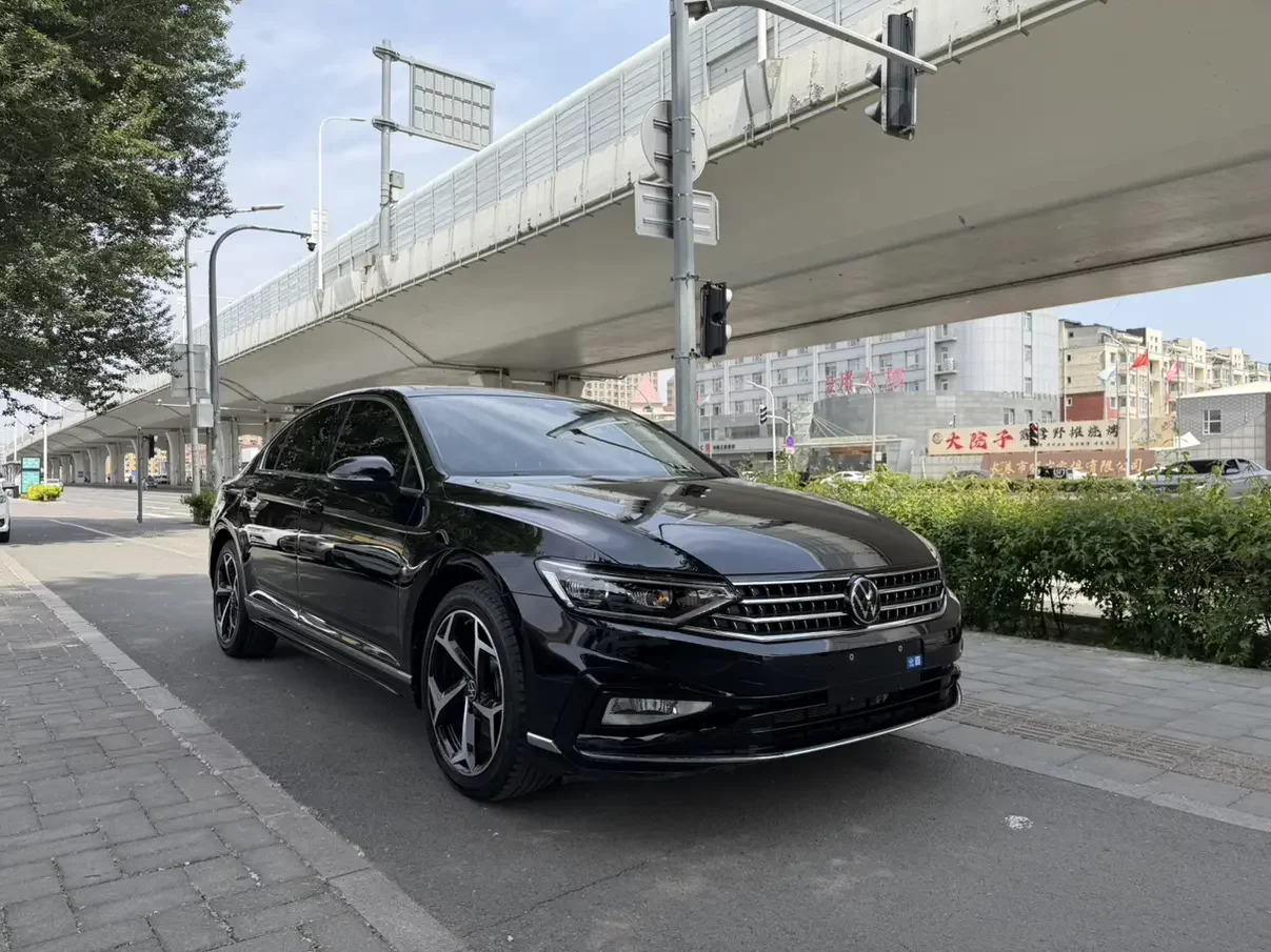 Volkswagen Magotan