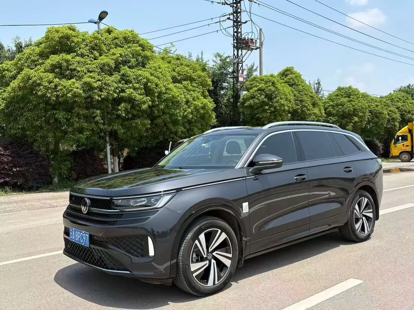 Volkswagen patrol  из Китая