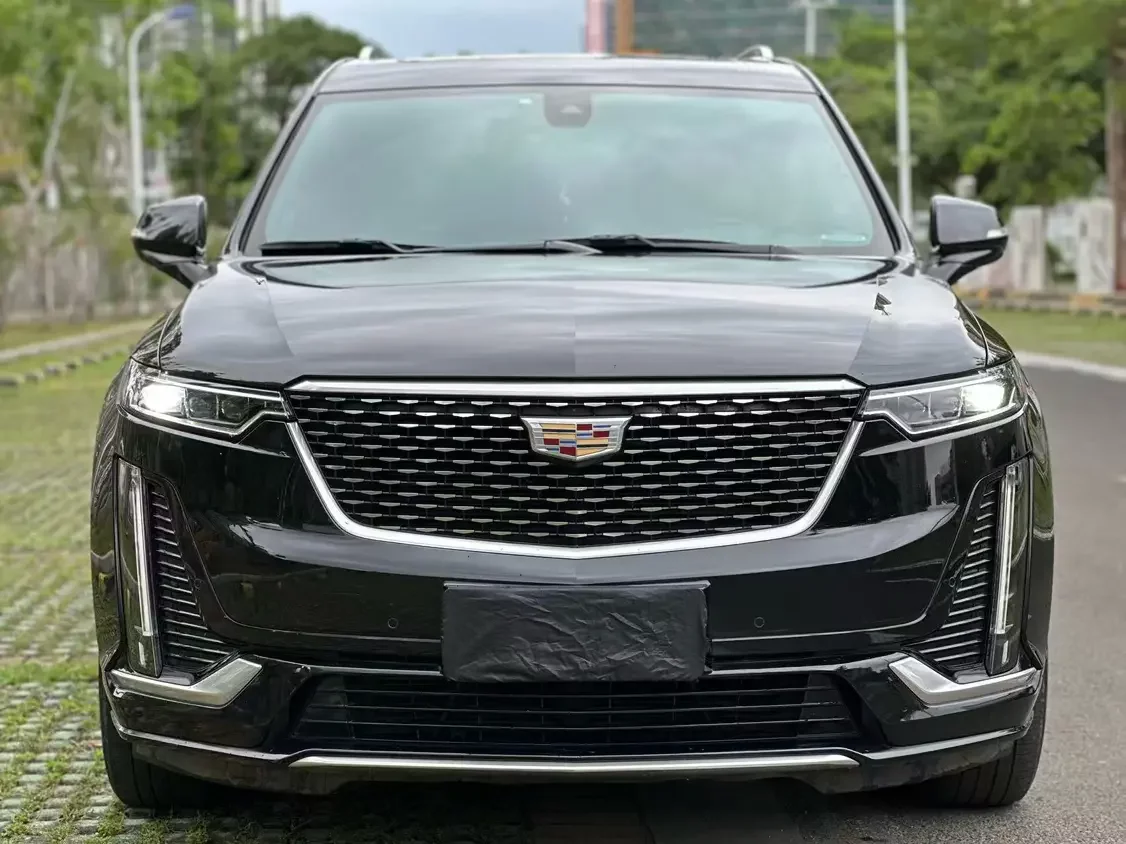 Cadillac XT6