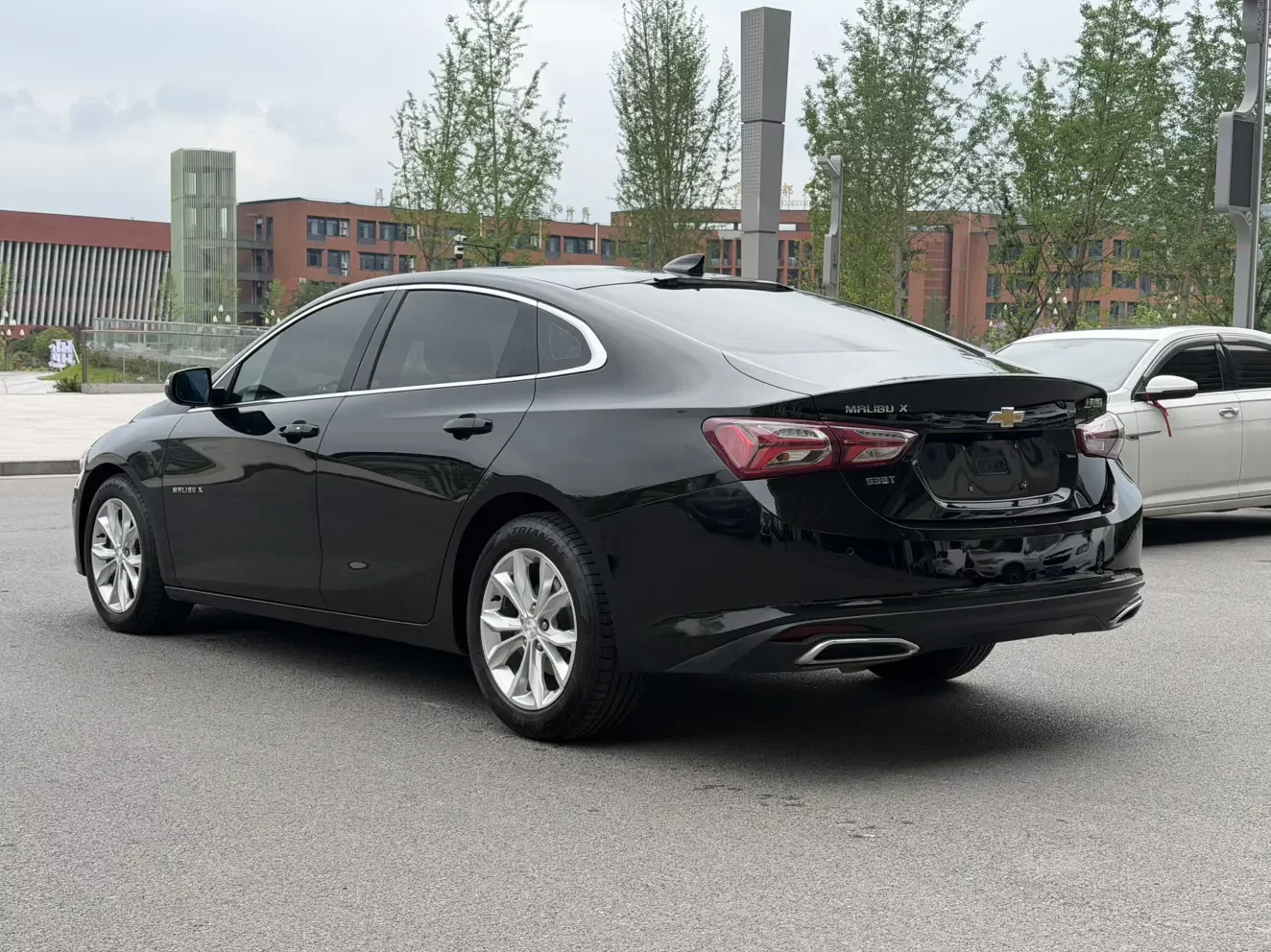 Chevrolet Malibu XL