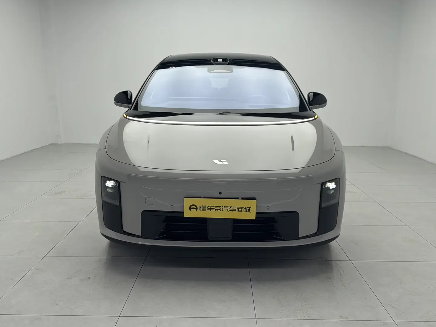 Li Ideal i8
