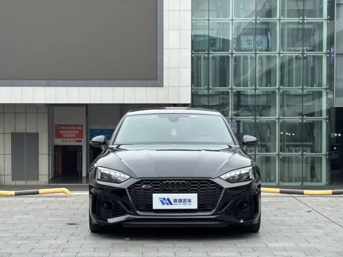 Audi RS 5