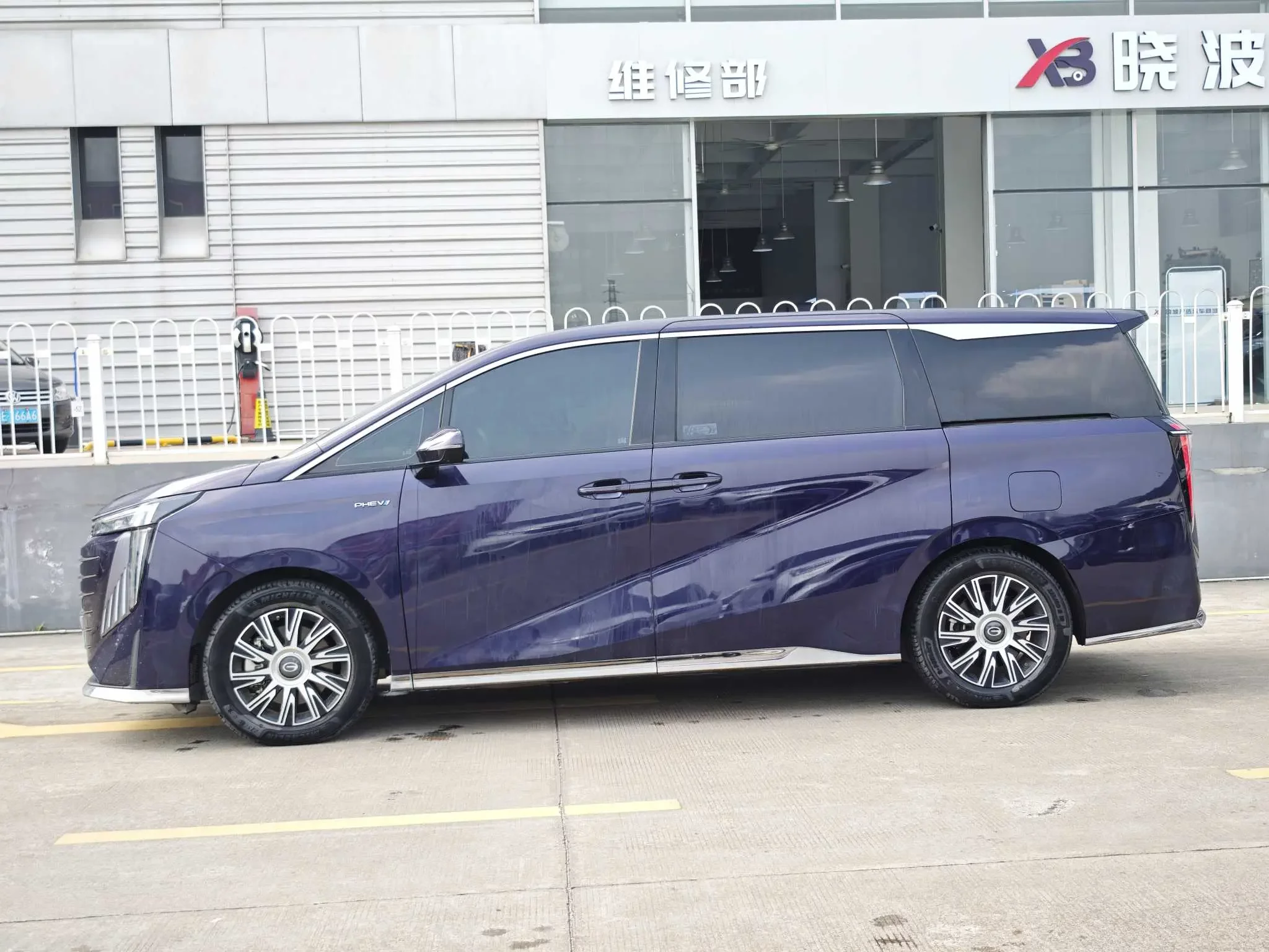 GAC Trumpchi E9 PHEV
