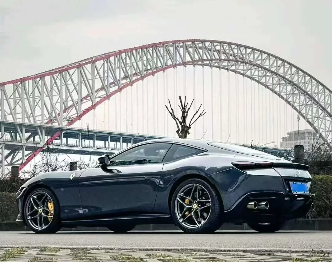 Ferrari Roma