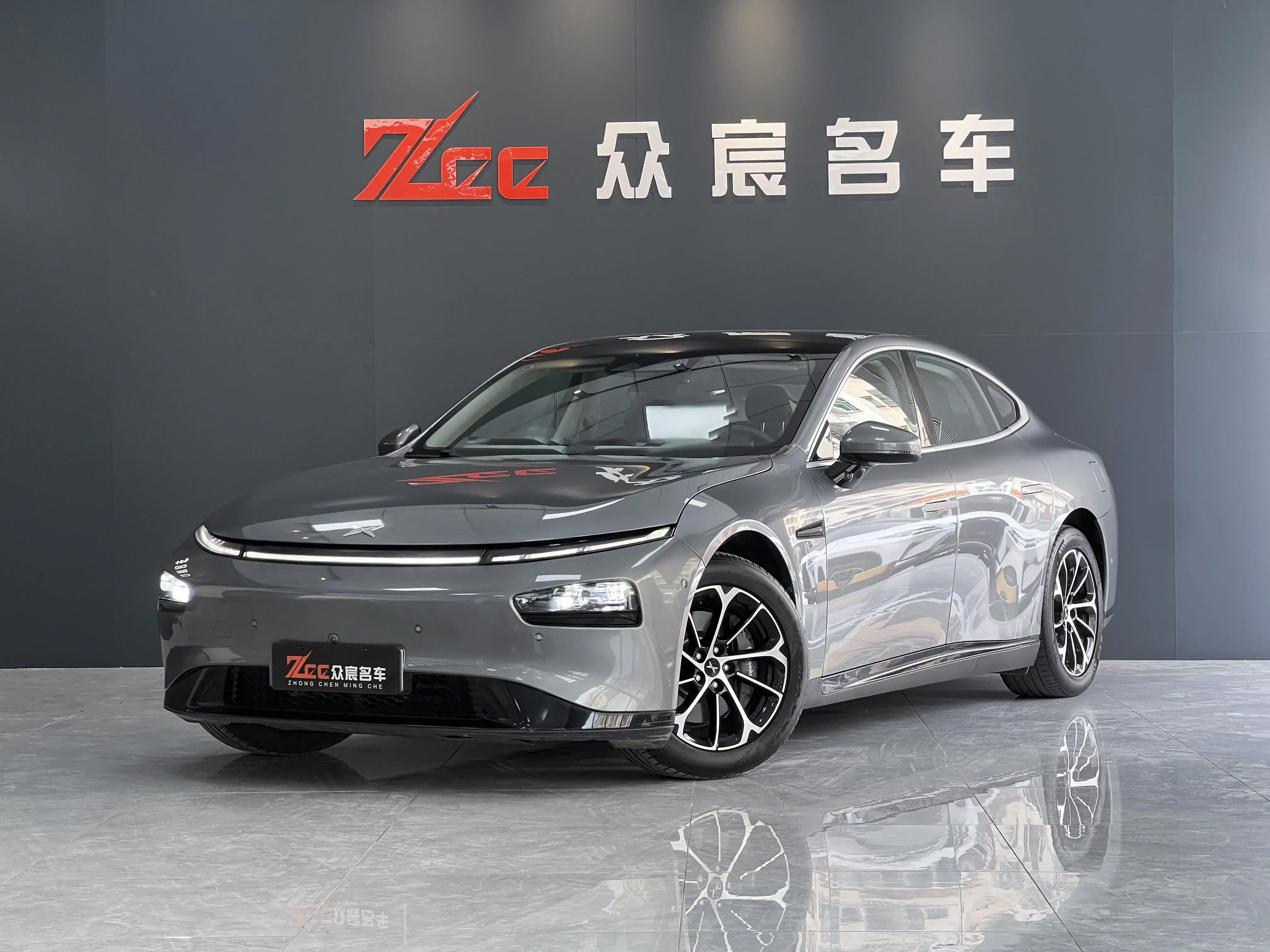 Xpeng P7