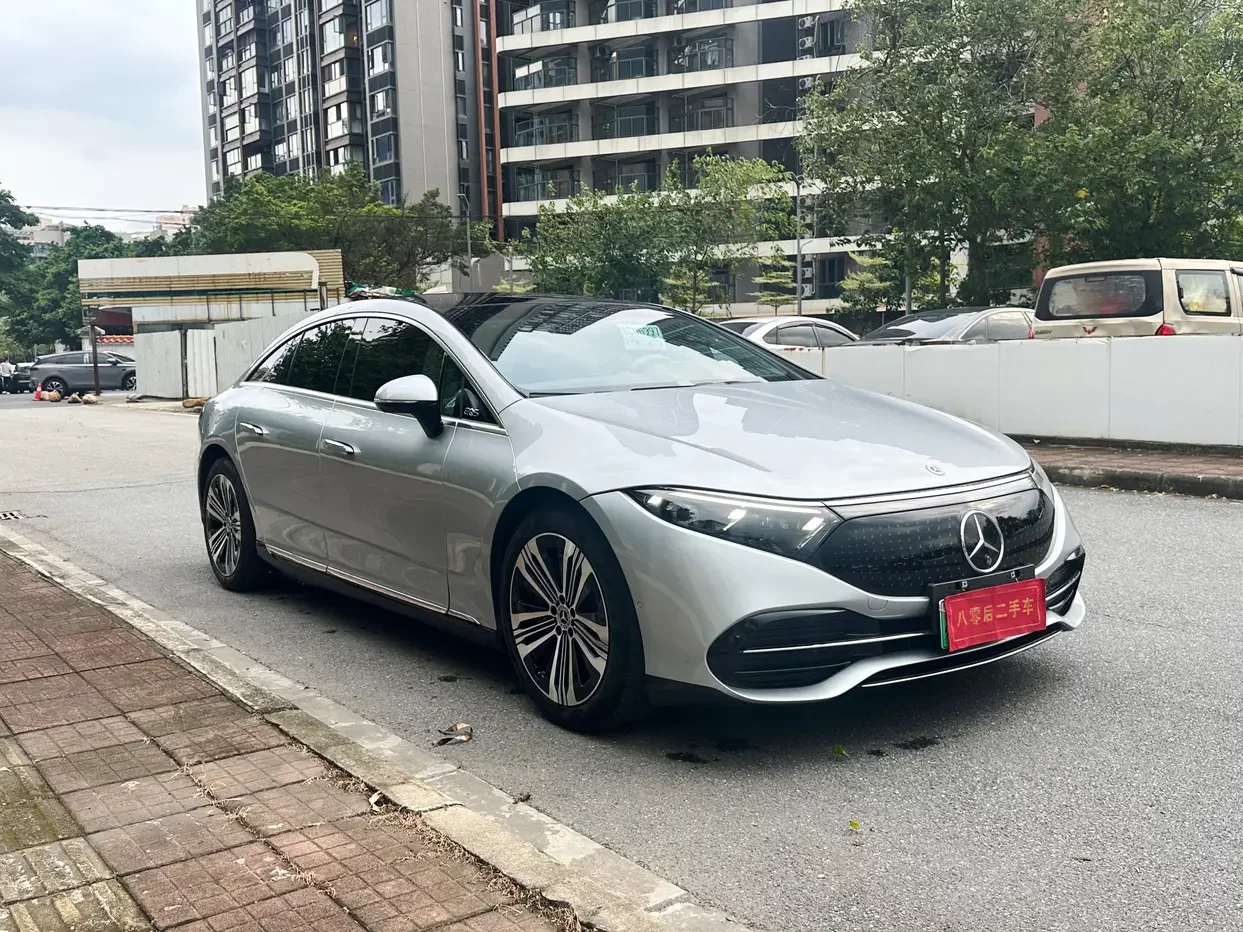 Mercedes-Benz EQS