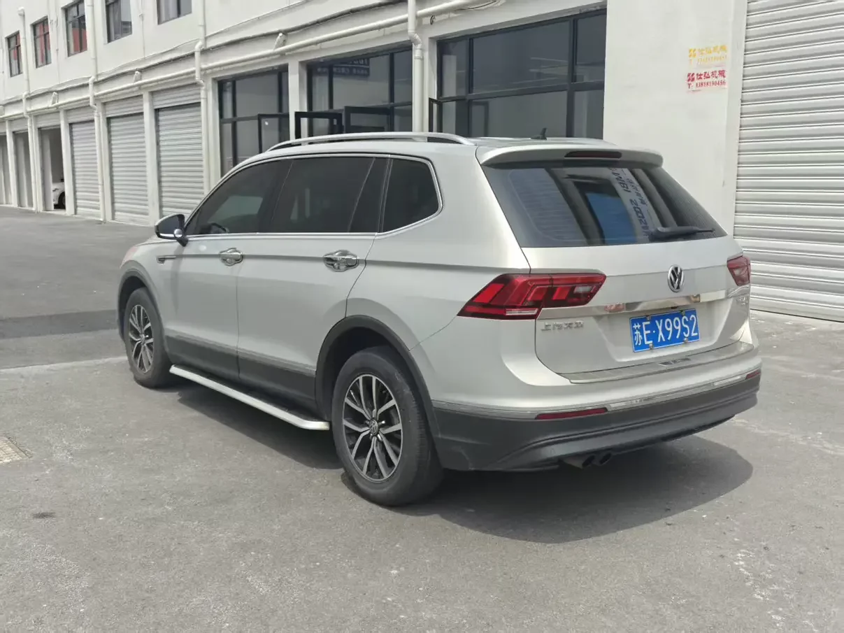 Volkswagen Tiguan L