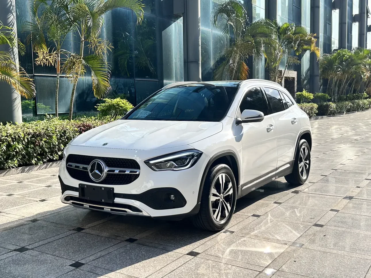 Mercedes-Benz GLA