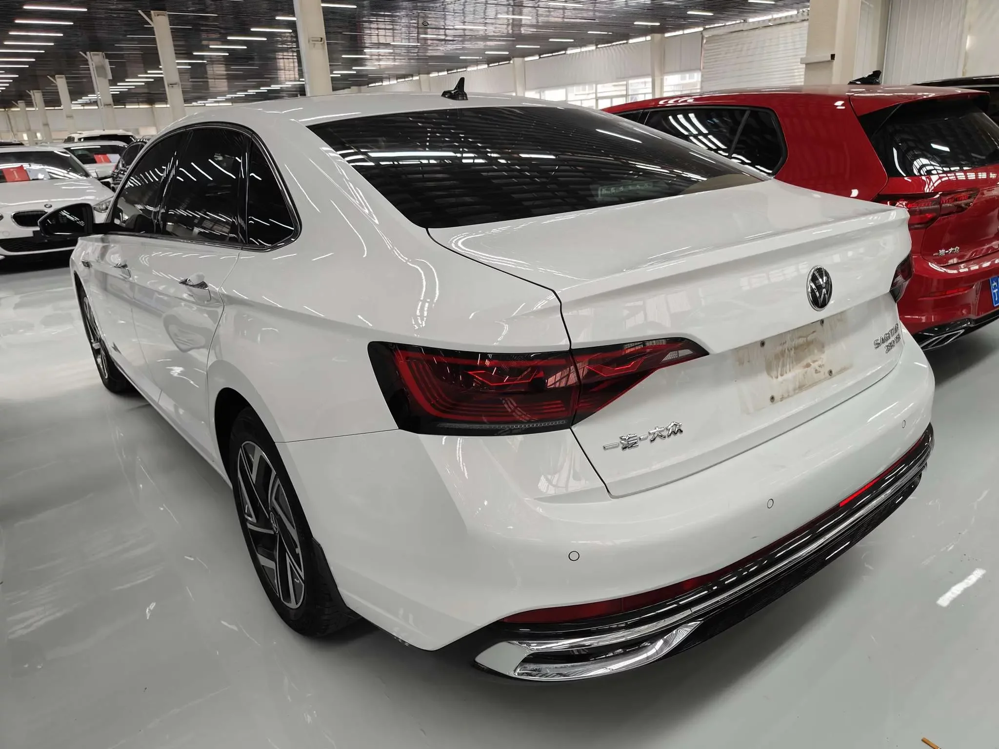 Volkswagen Sagitar