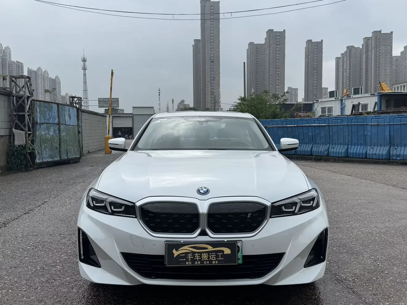 BMW i3
