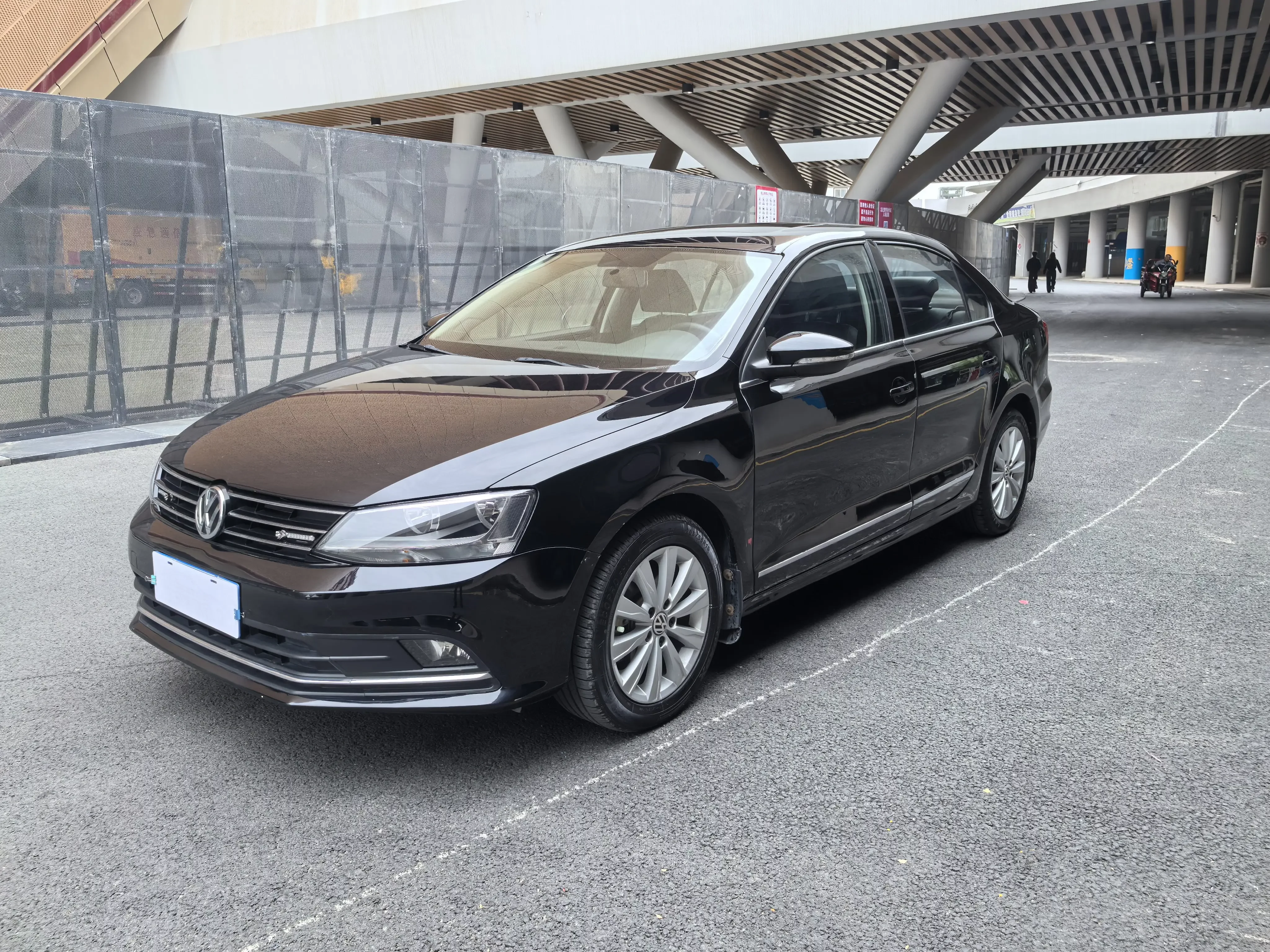 Volkswagen Sagitar