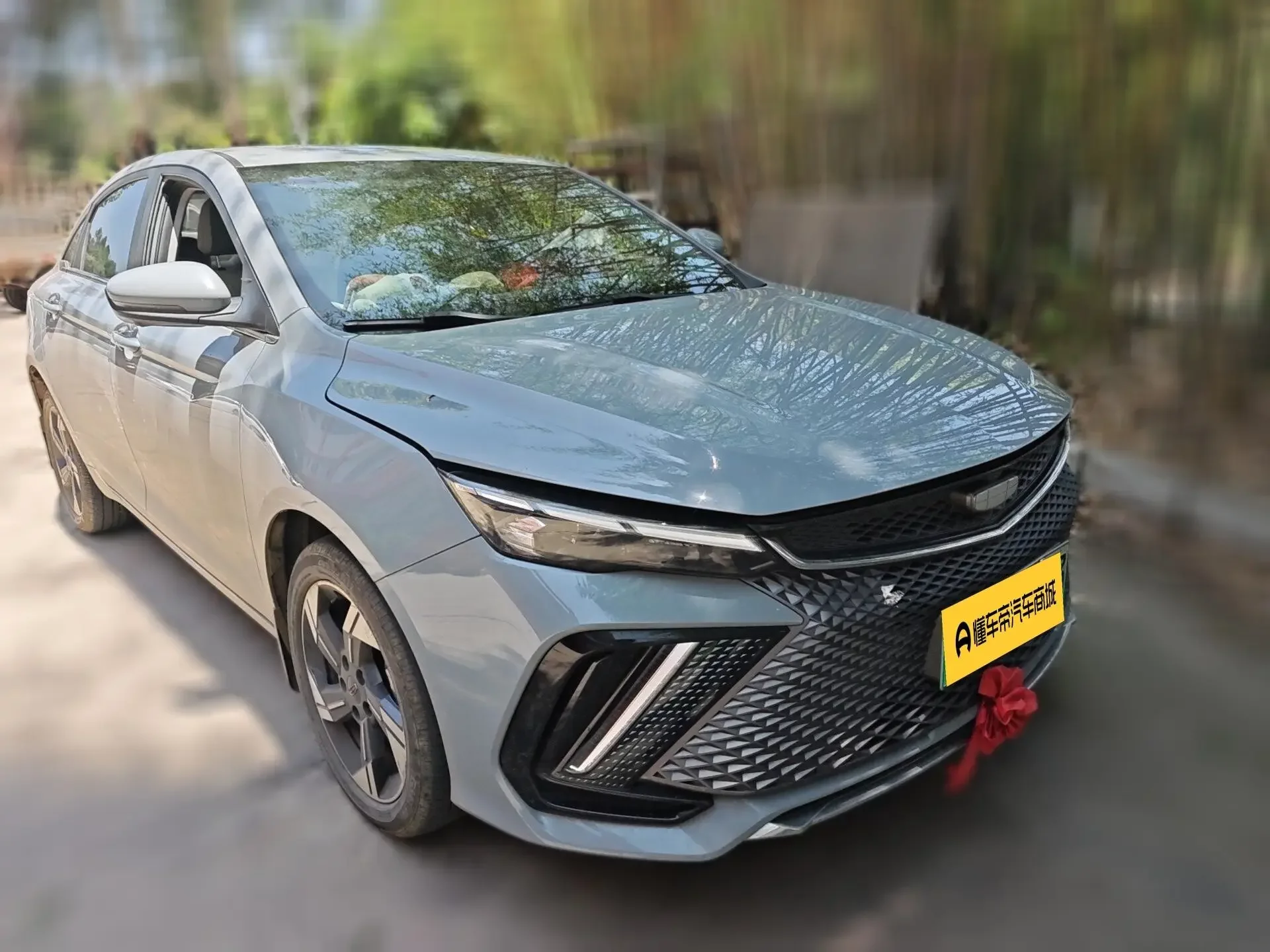 Geely Emgrand L HiP