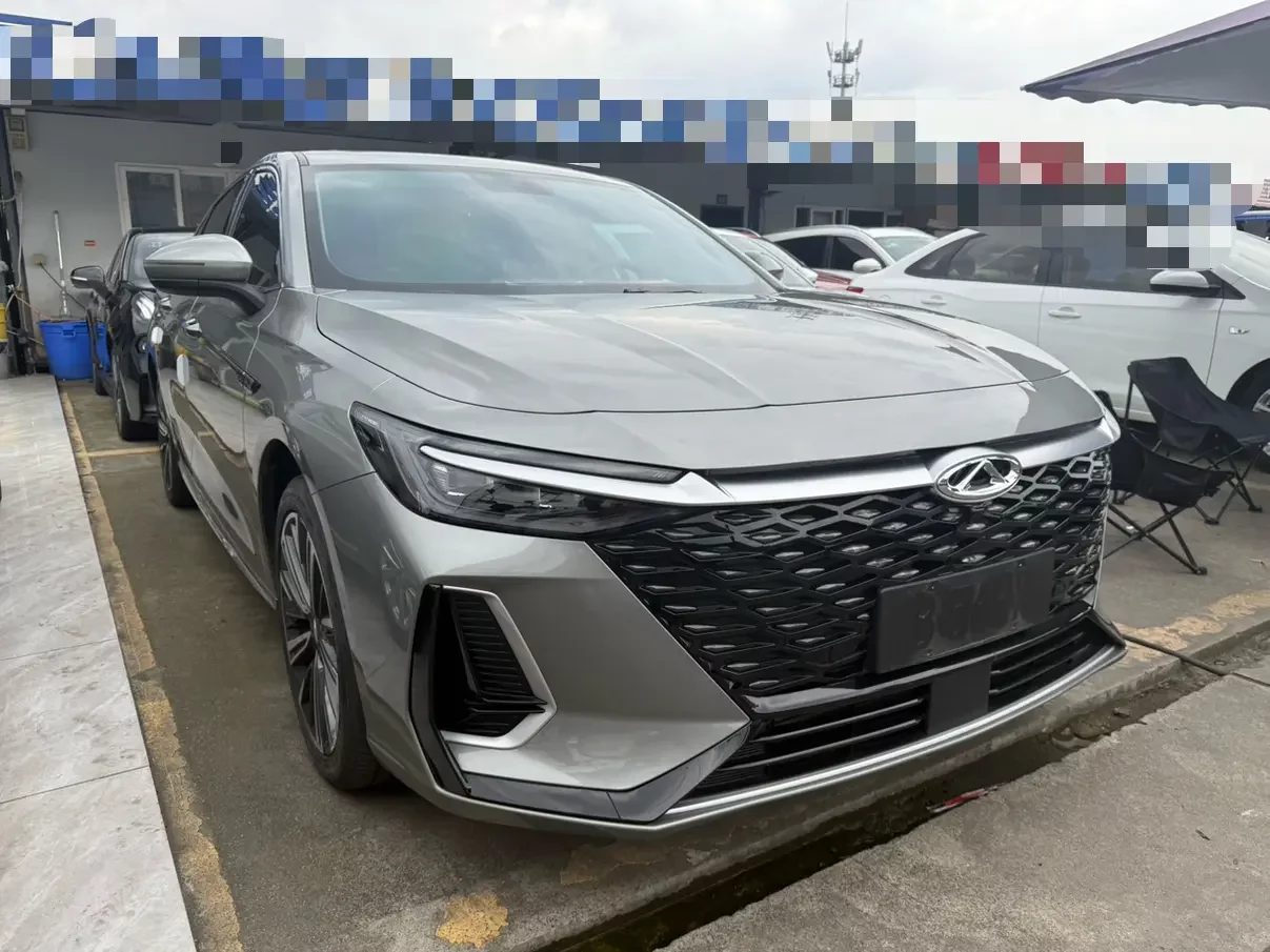 Chery Arrizo 8