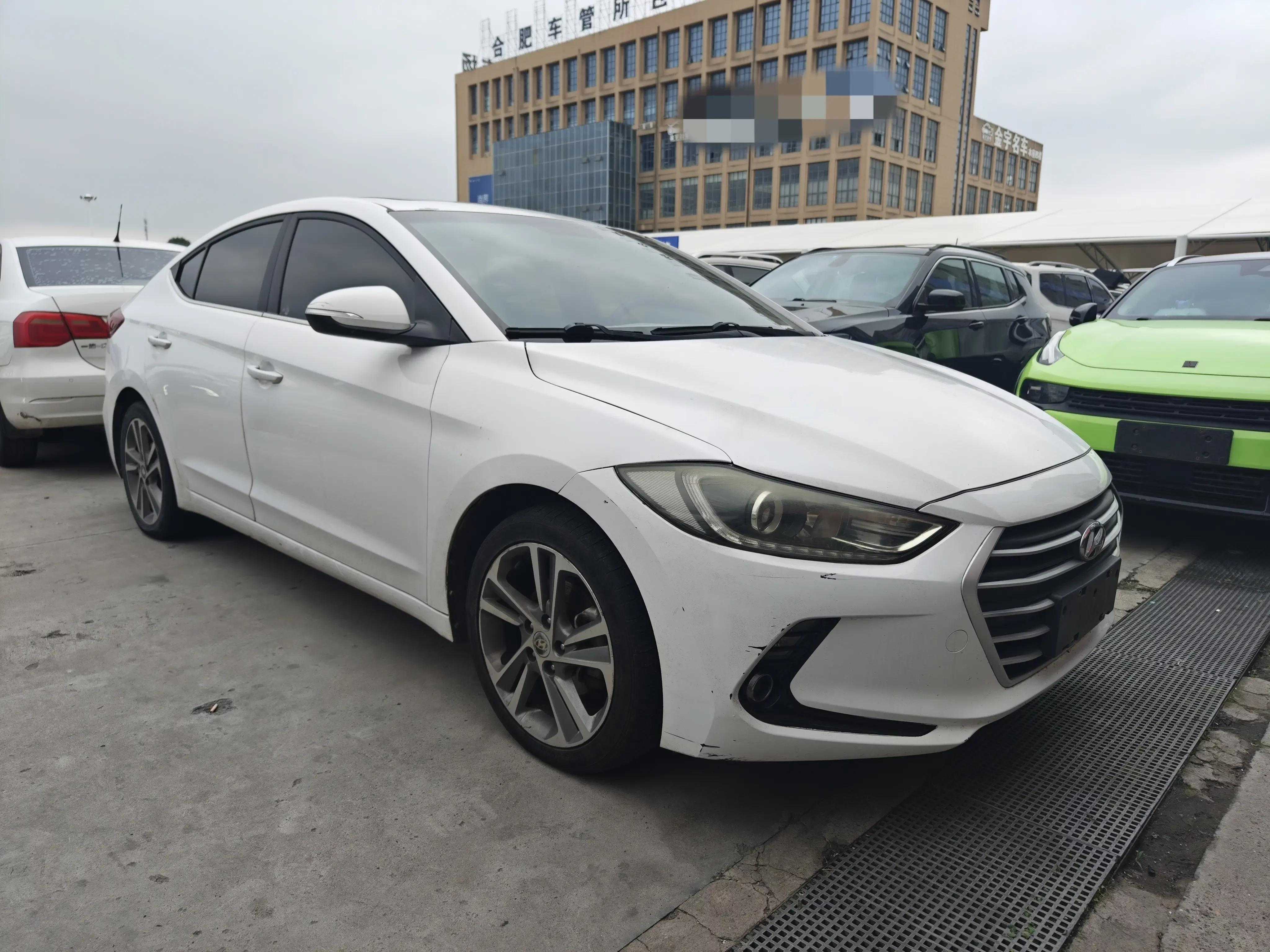 Hyundai lead