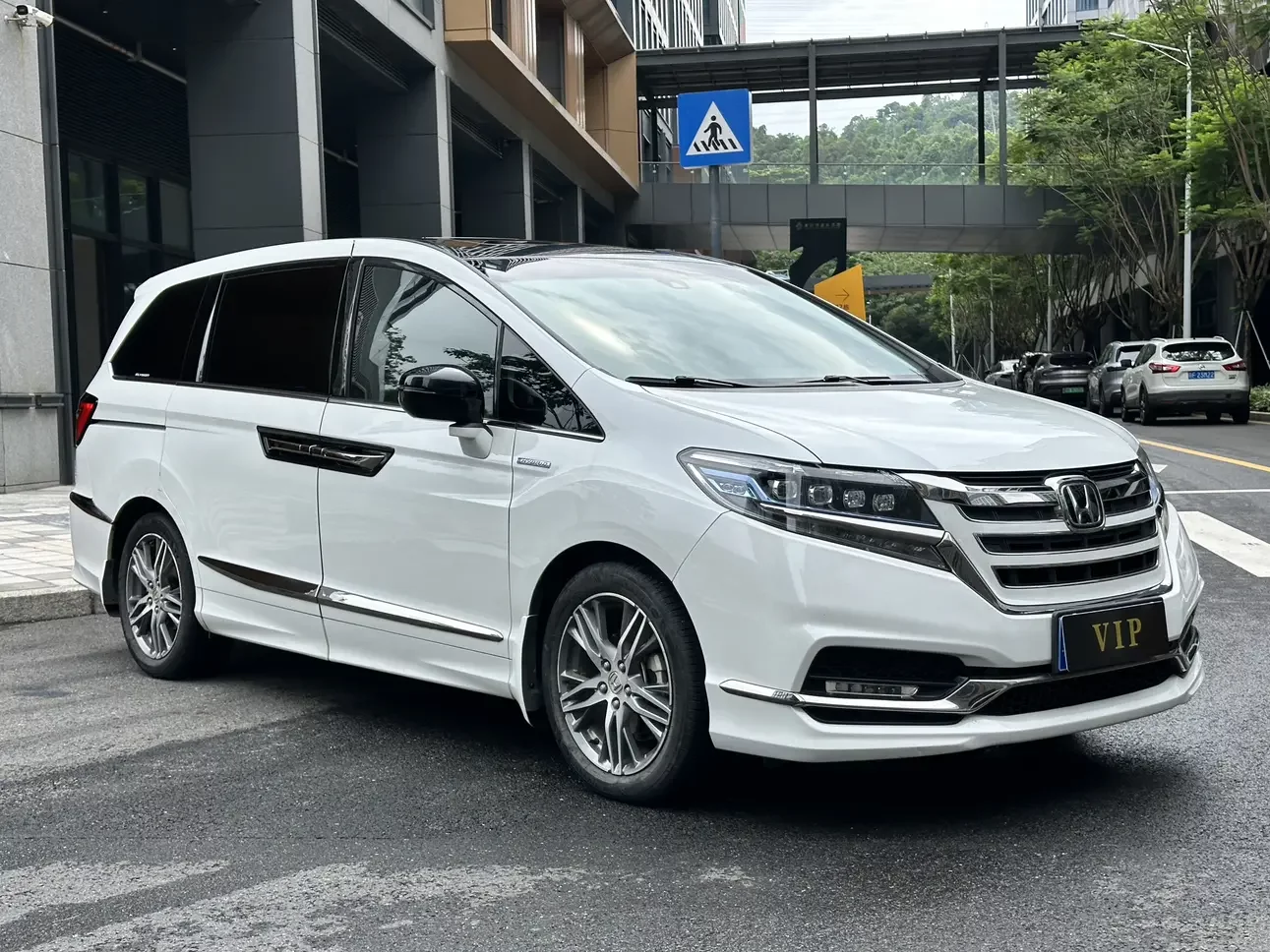 Honda Elysion