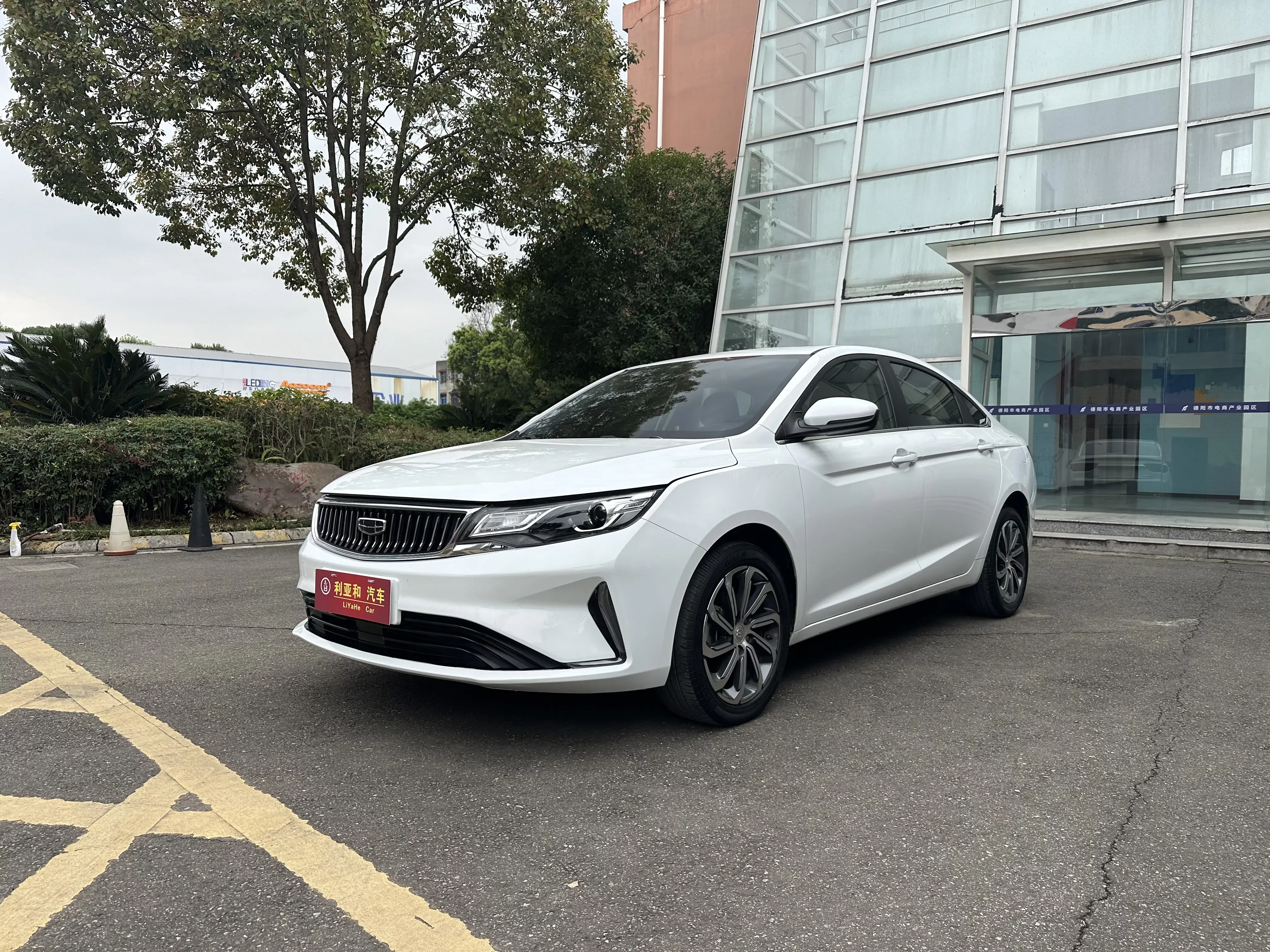 Geely Emgrand GL