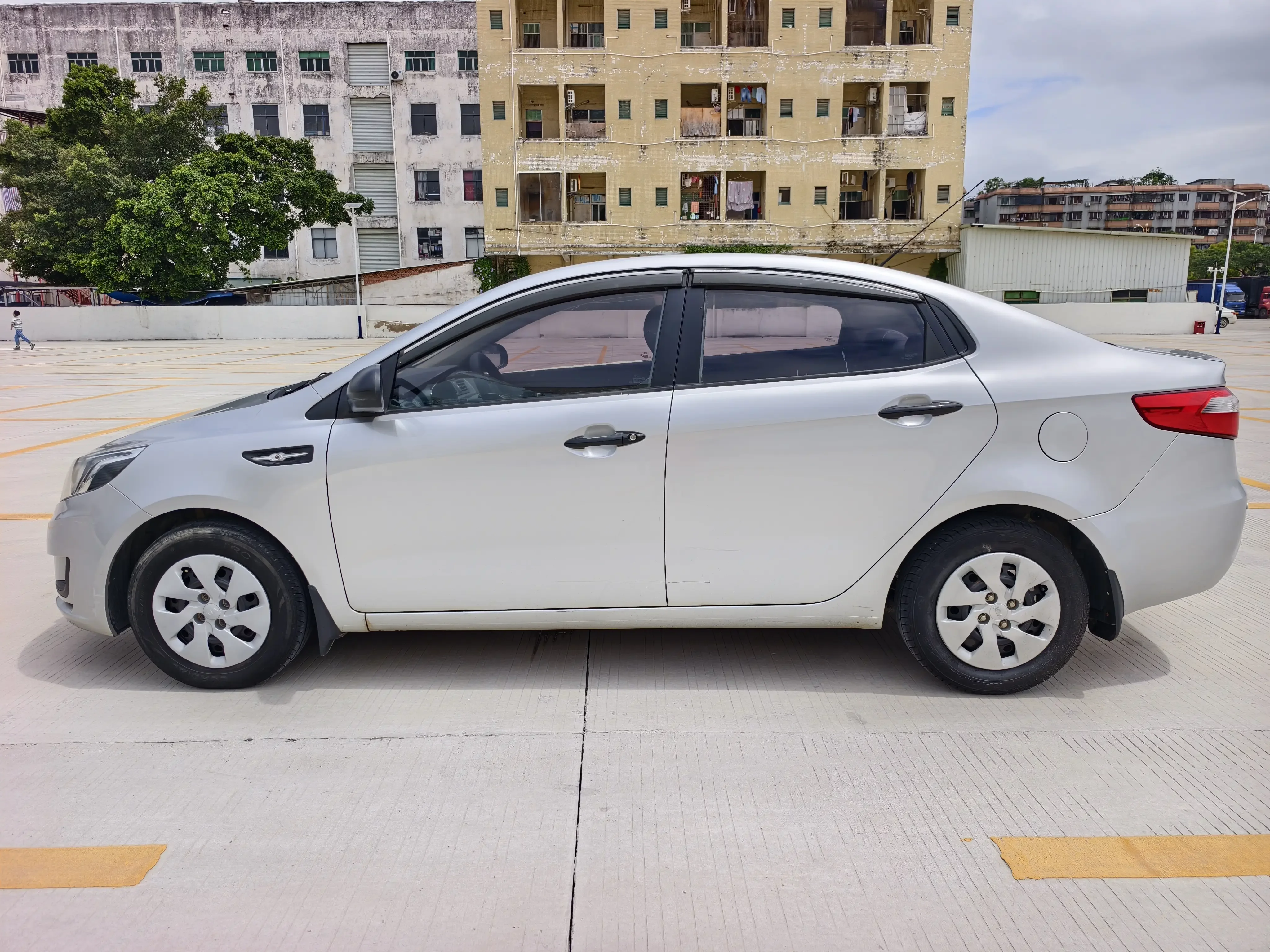 Kia K2