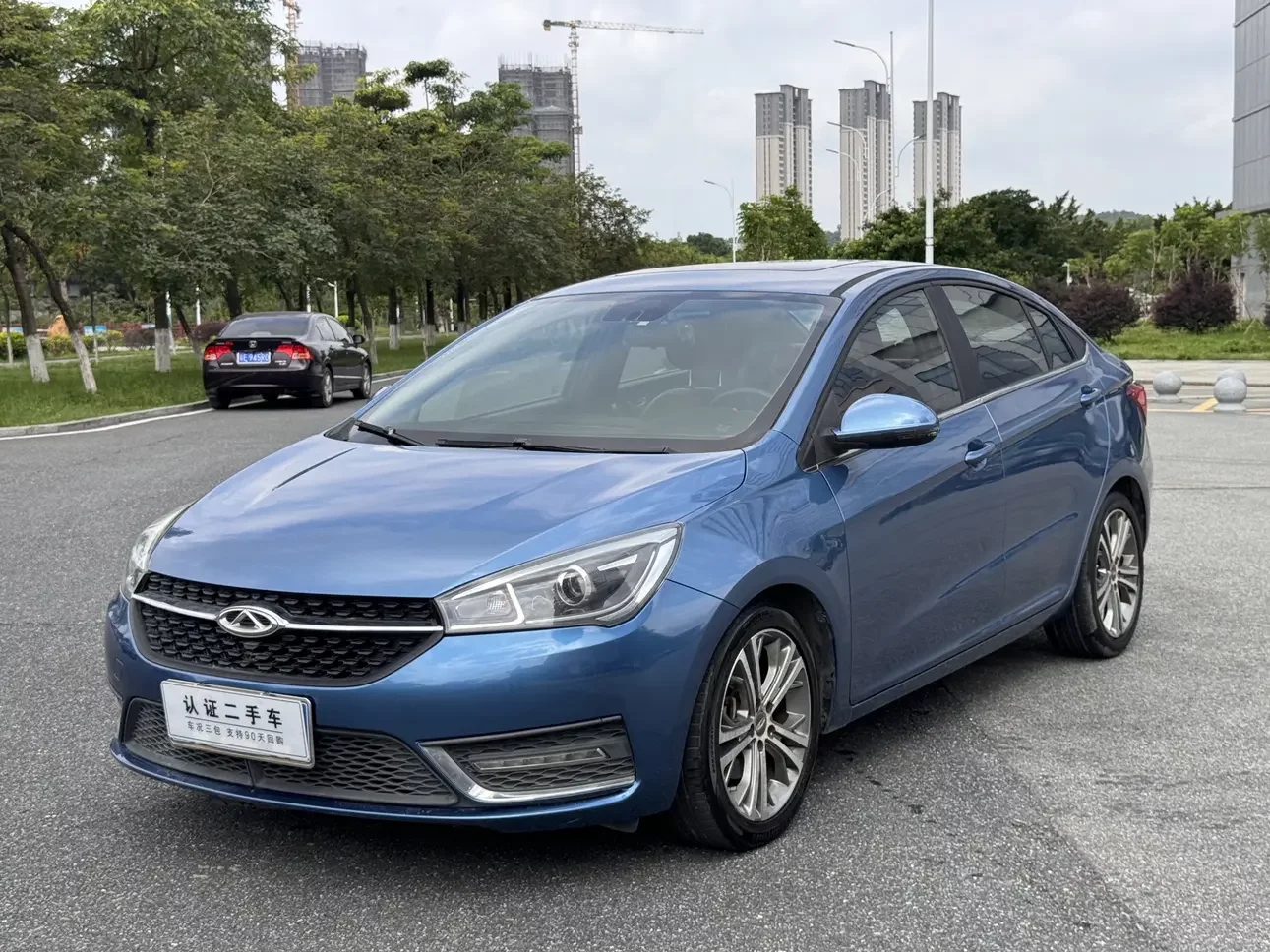 Chery Arrizo 5