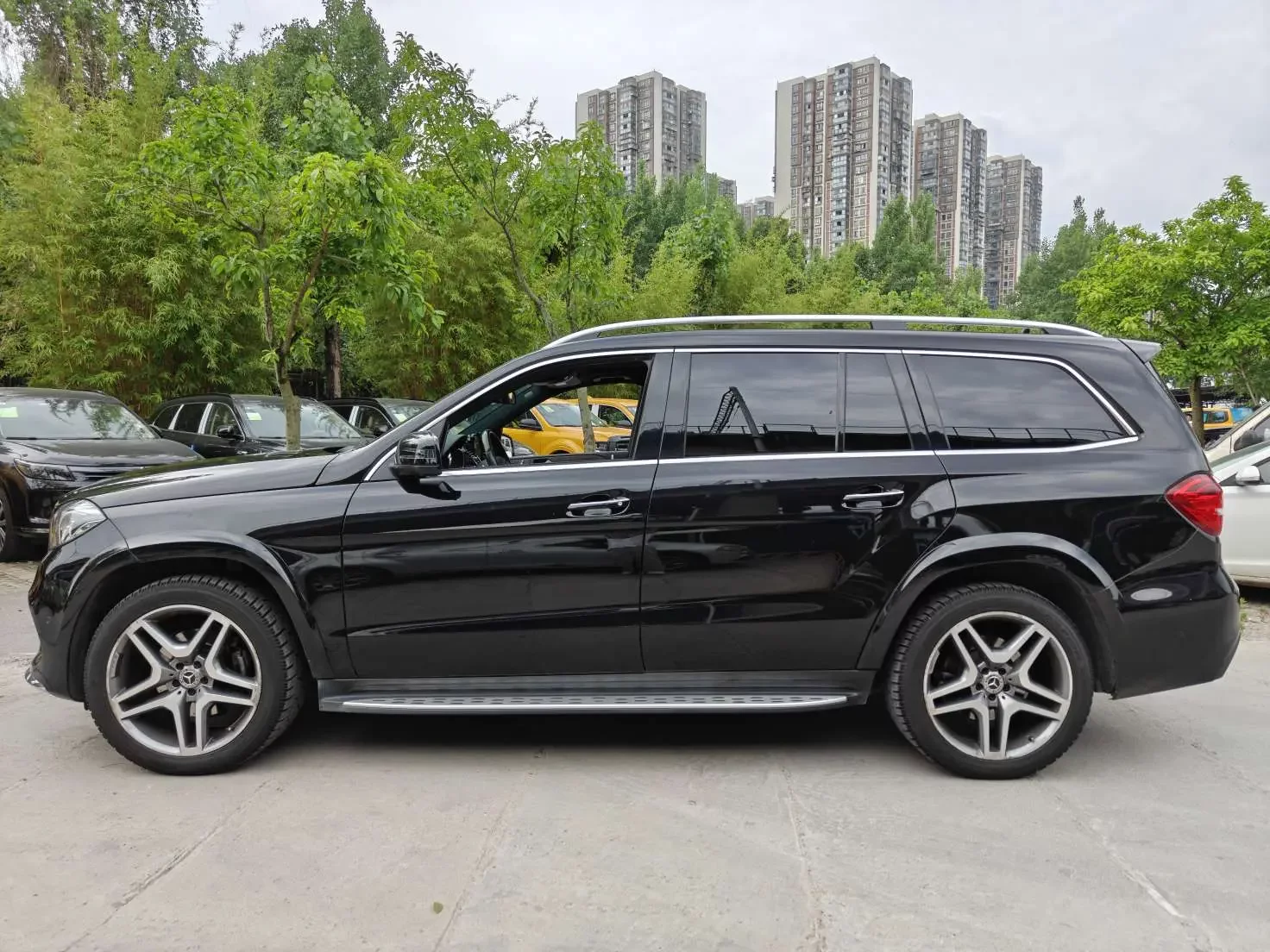 Mercedes-Benz GLS
