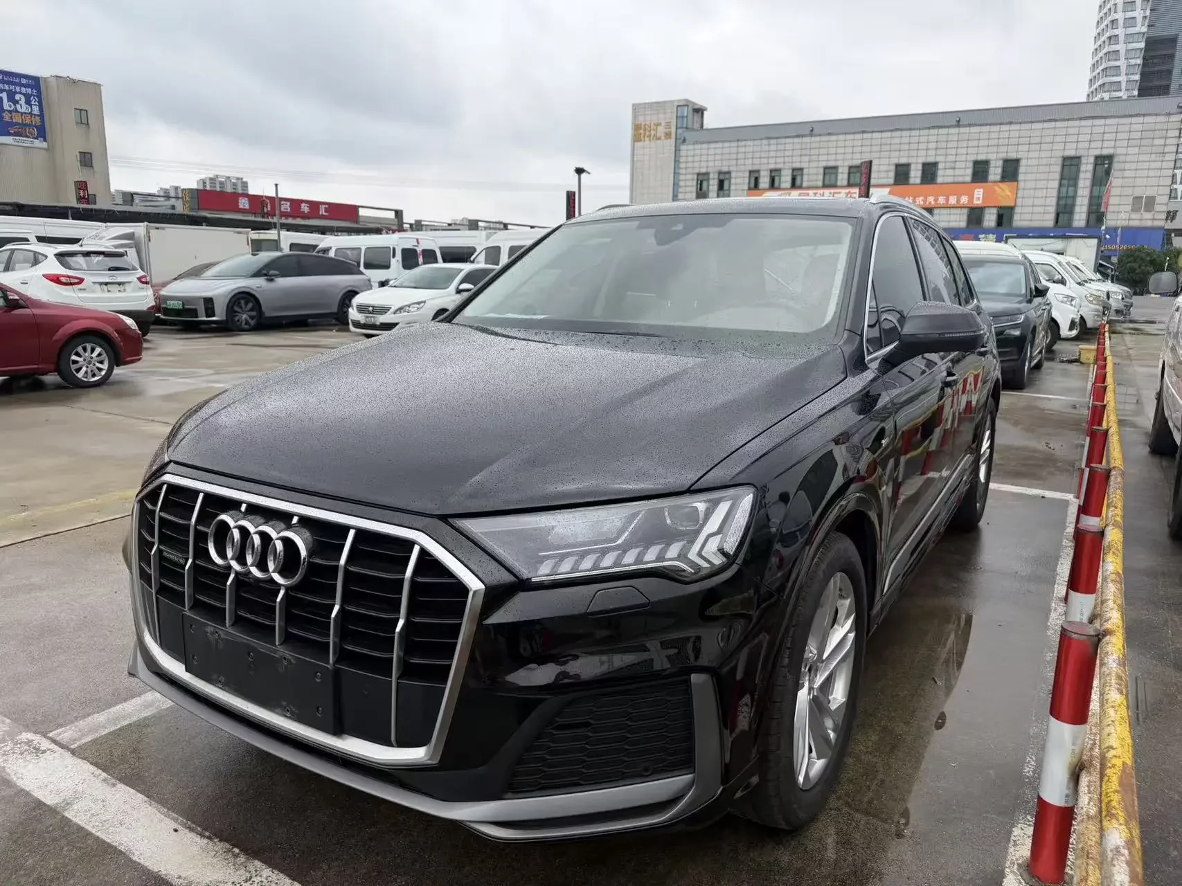 Audi Q7