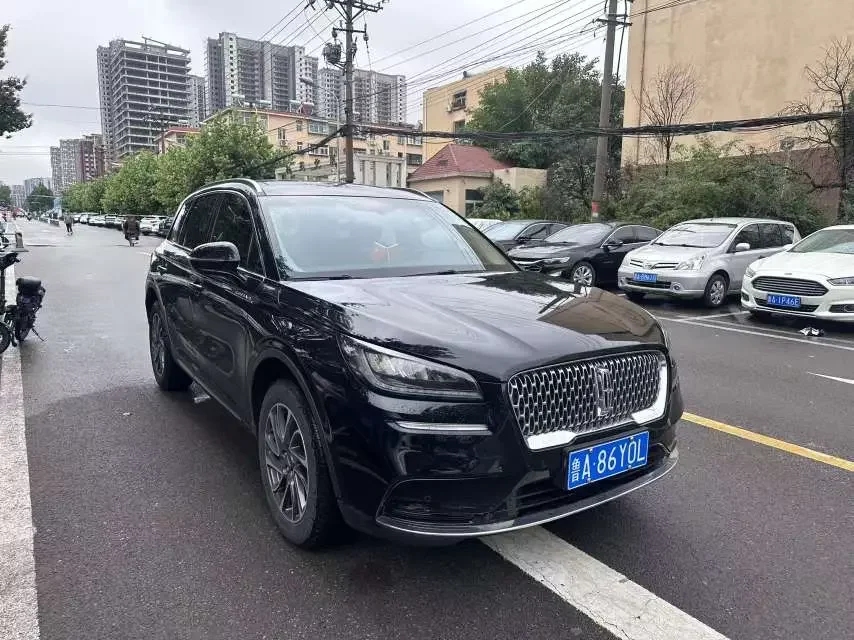 Lincoln adventurer