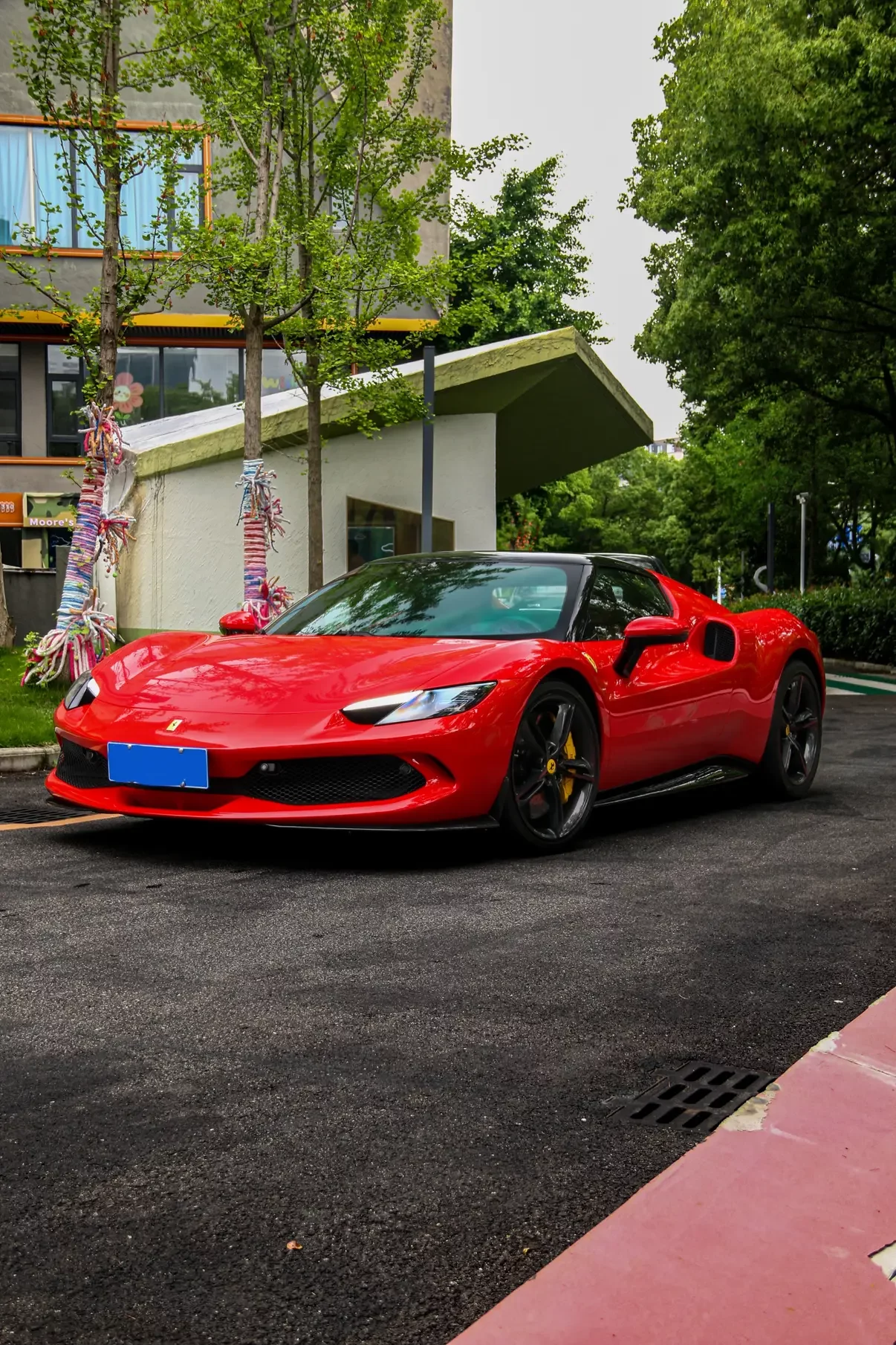 Ferrari 296