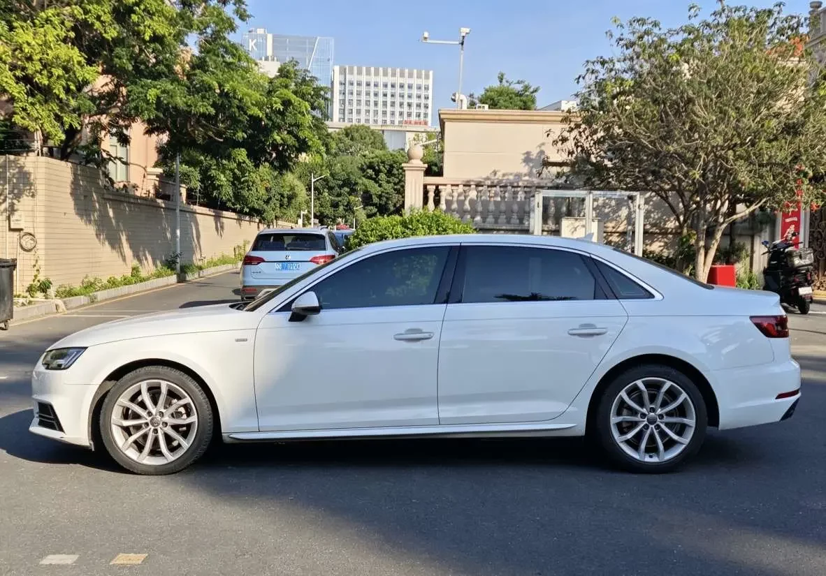 Audi A4L