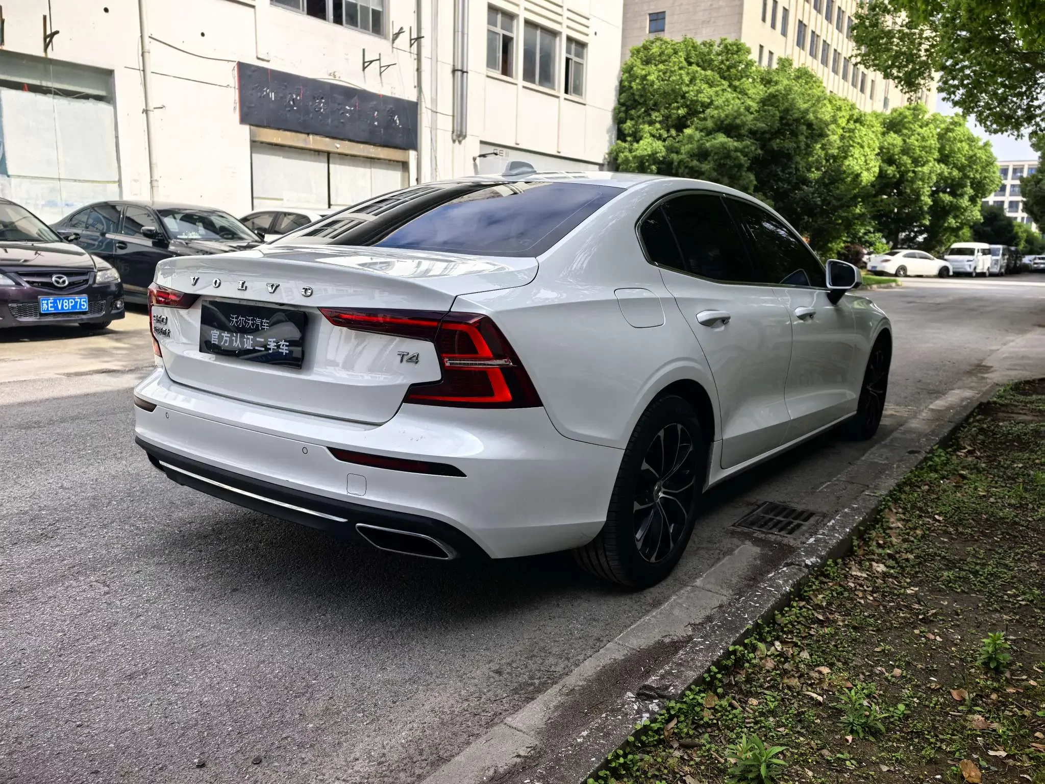 Volvo S60