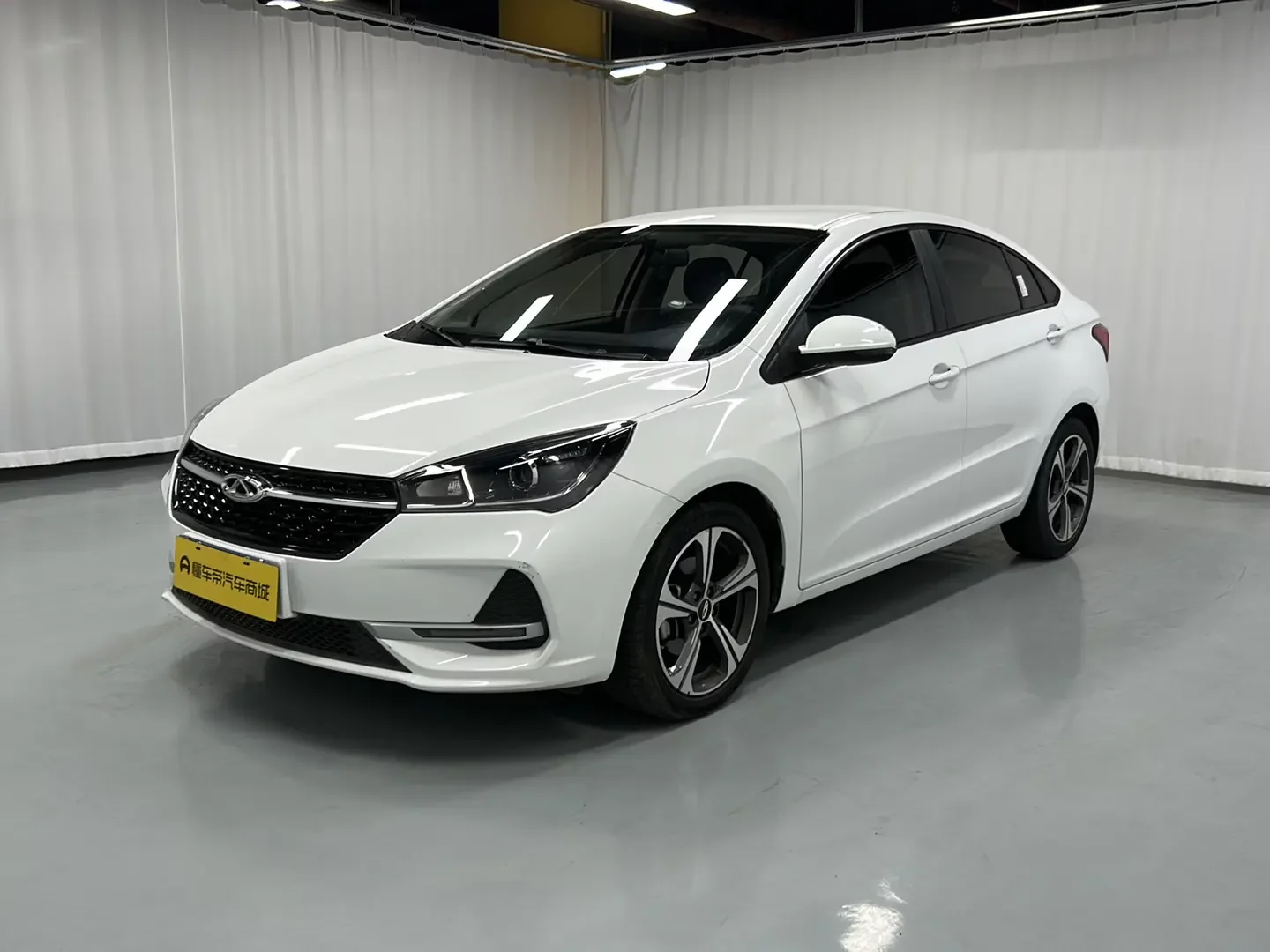 Chery Arrizo 5