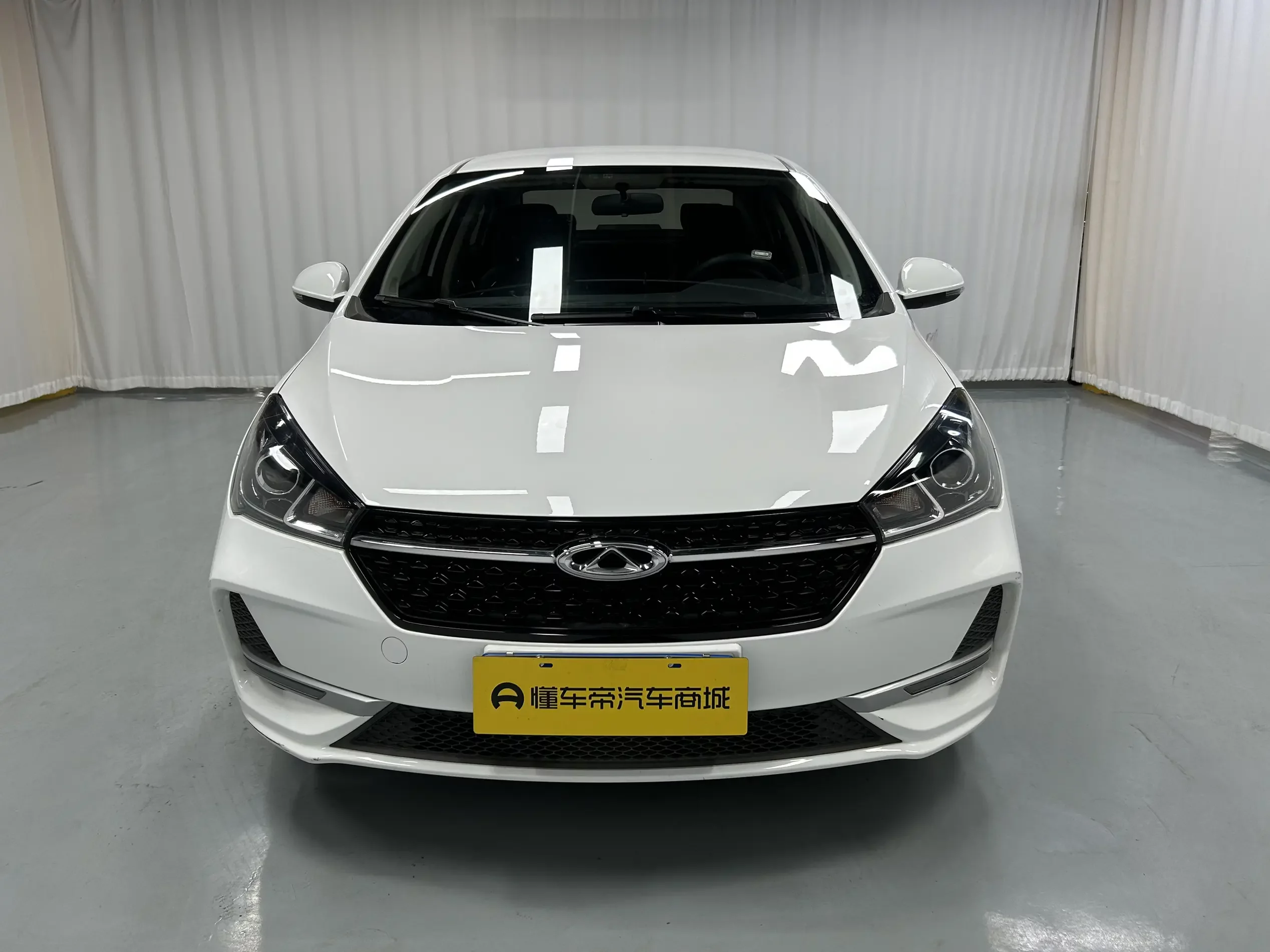 Chery Arrizo 5
