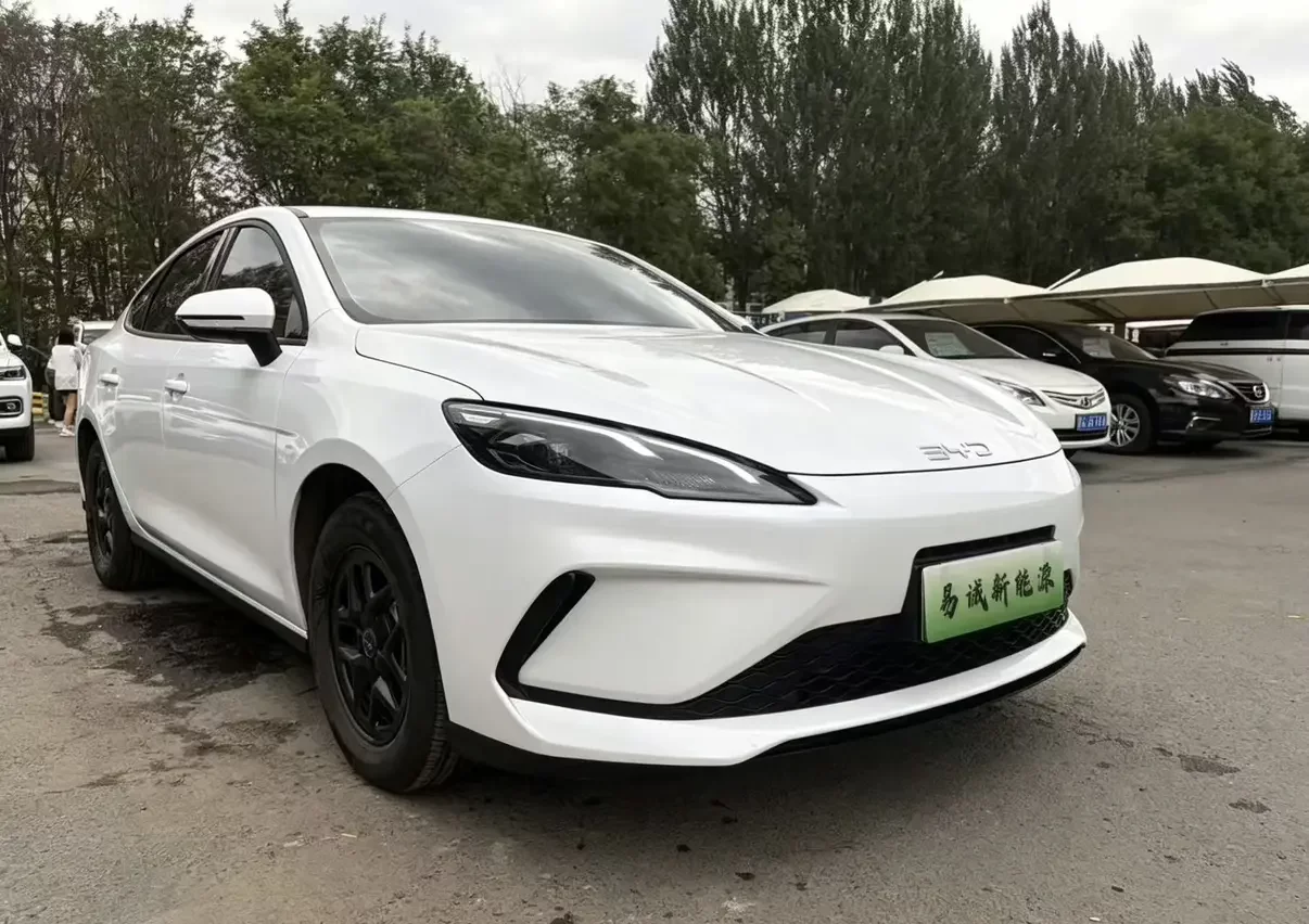 BYD Seal 05DM