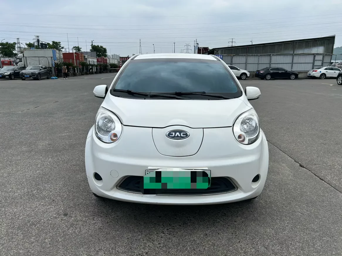 Jiangxi JAC iEV6E
