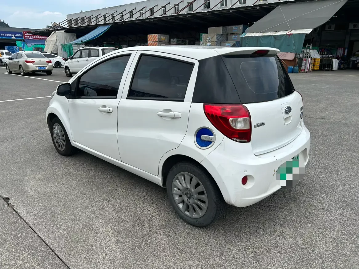 Jiangxi JAC iEV6E