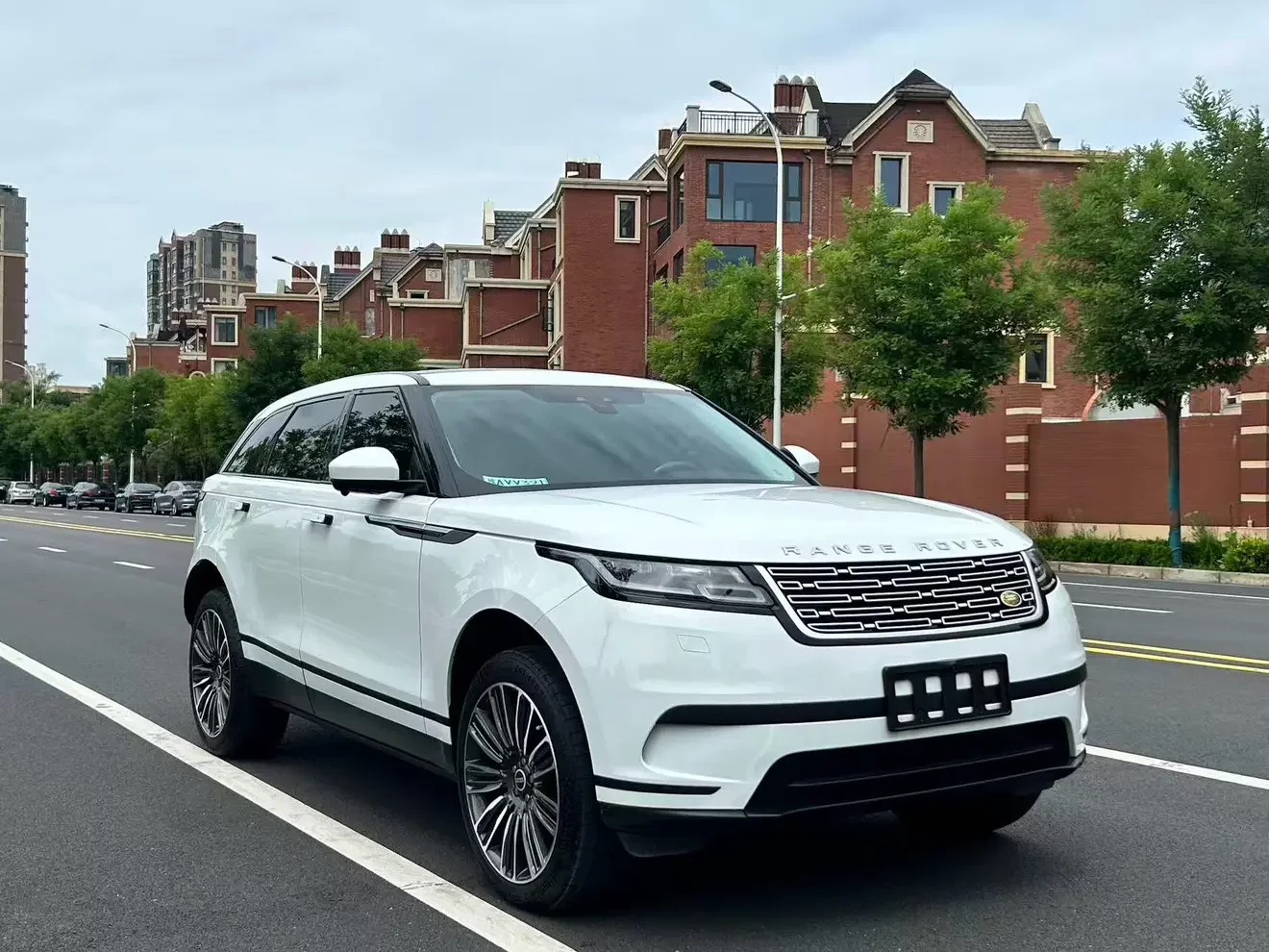 Land Rover Range Rover Velar
