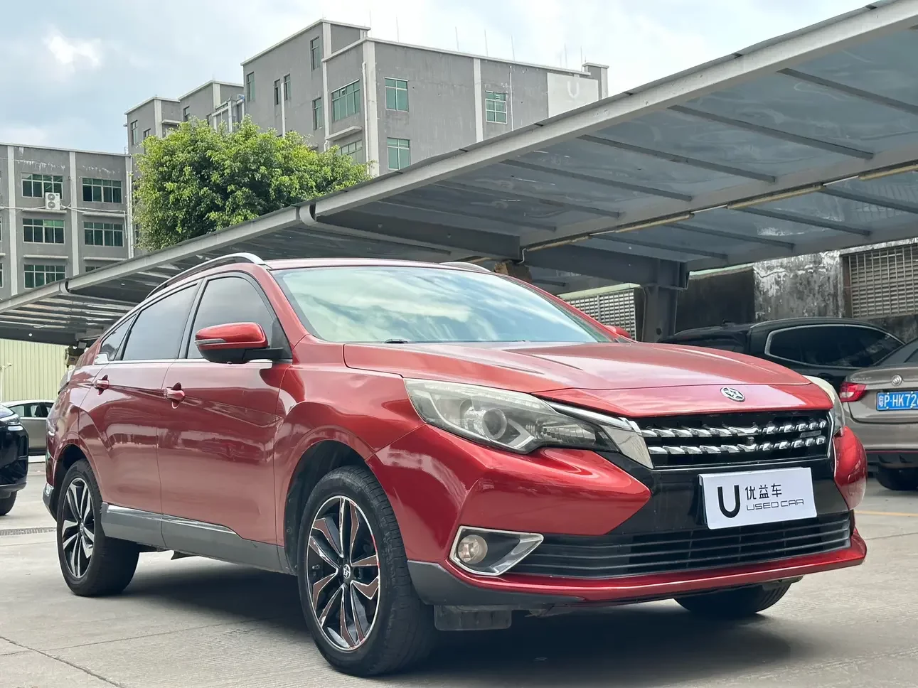 Kai Chen Venucia T90
