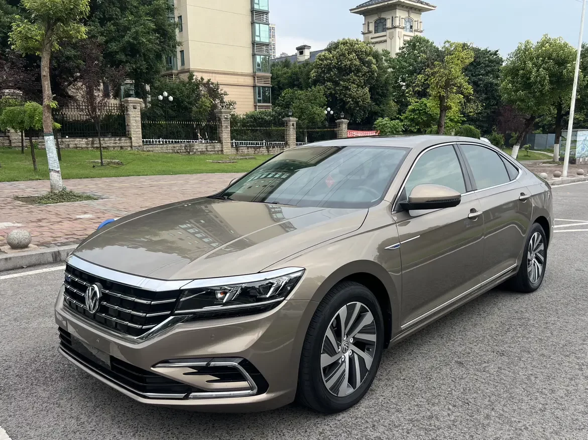 Volkswagen Passat PHEV